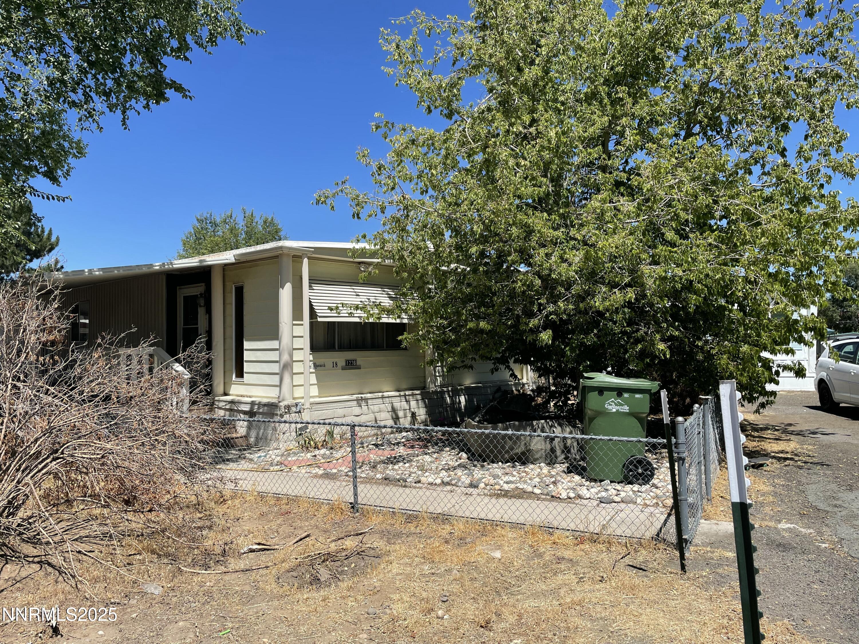 1236 Kingslane Court