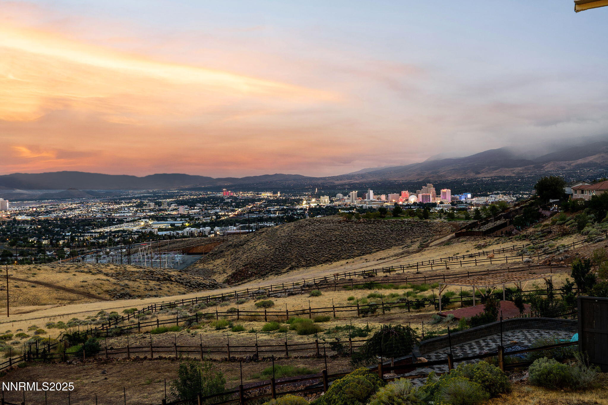 51-web-or-mls-1120 University Park-60