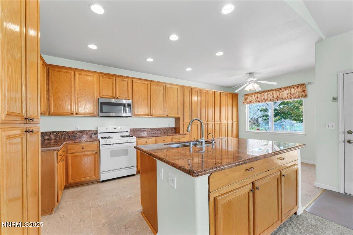 13-5977 Hidden Highlands Dr Reno NV 8950