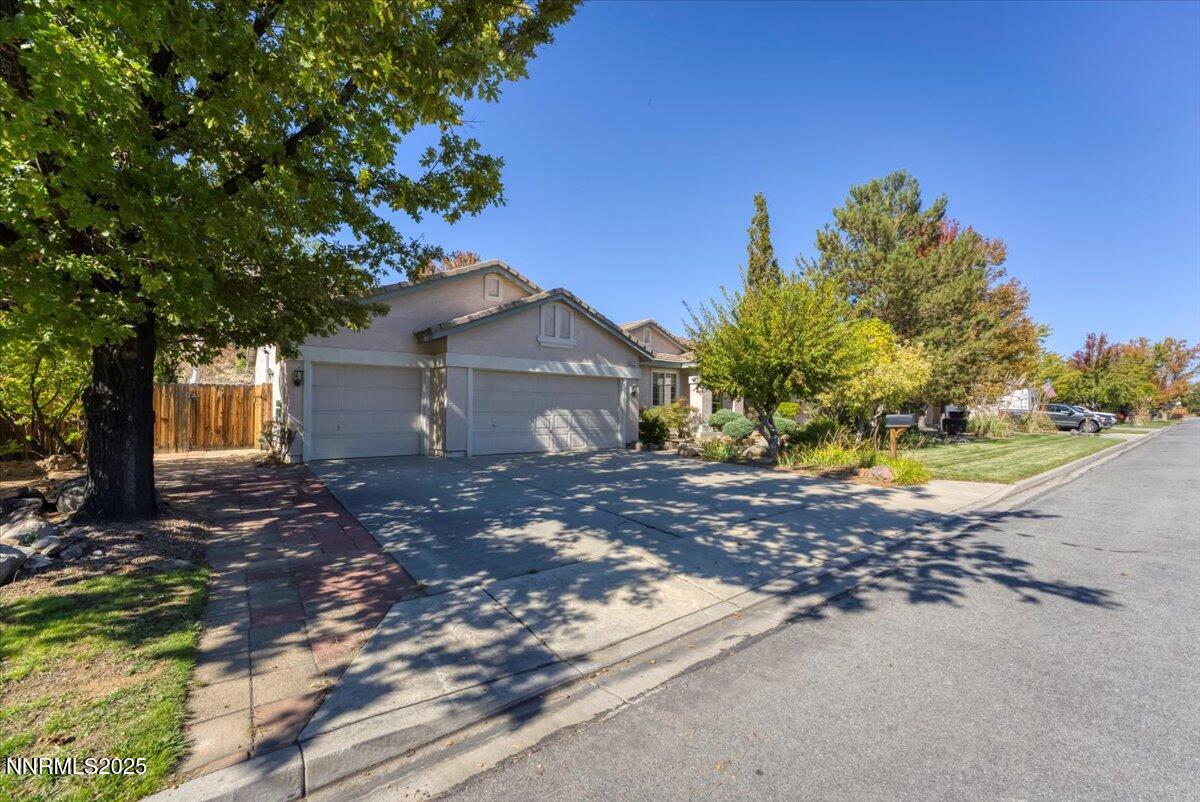 05-5977 Hidden Highlands Dr Reno NV 8950