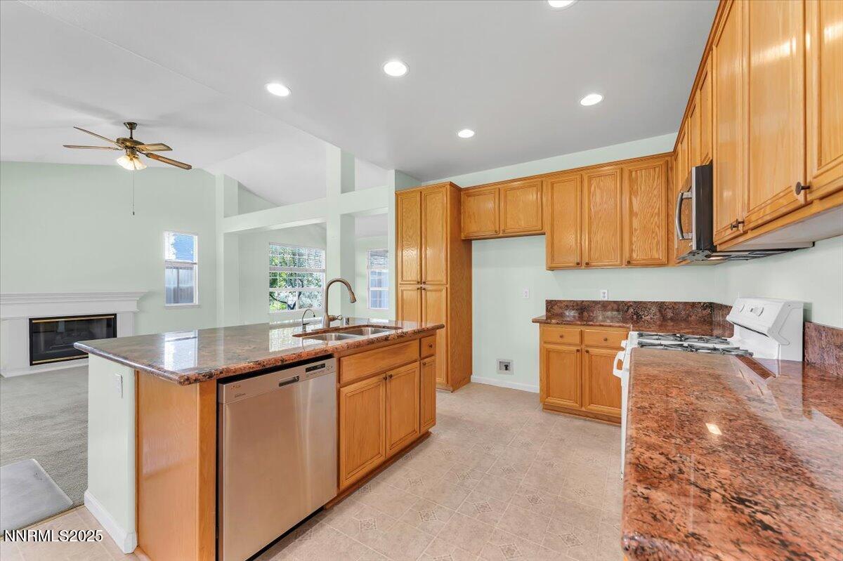 17-5977 Hidden Highlands Dr Reno NV 8950