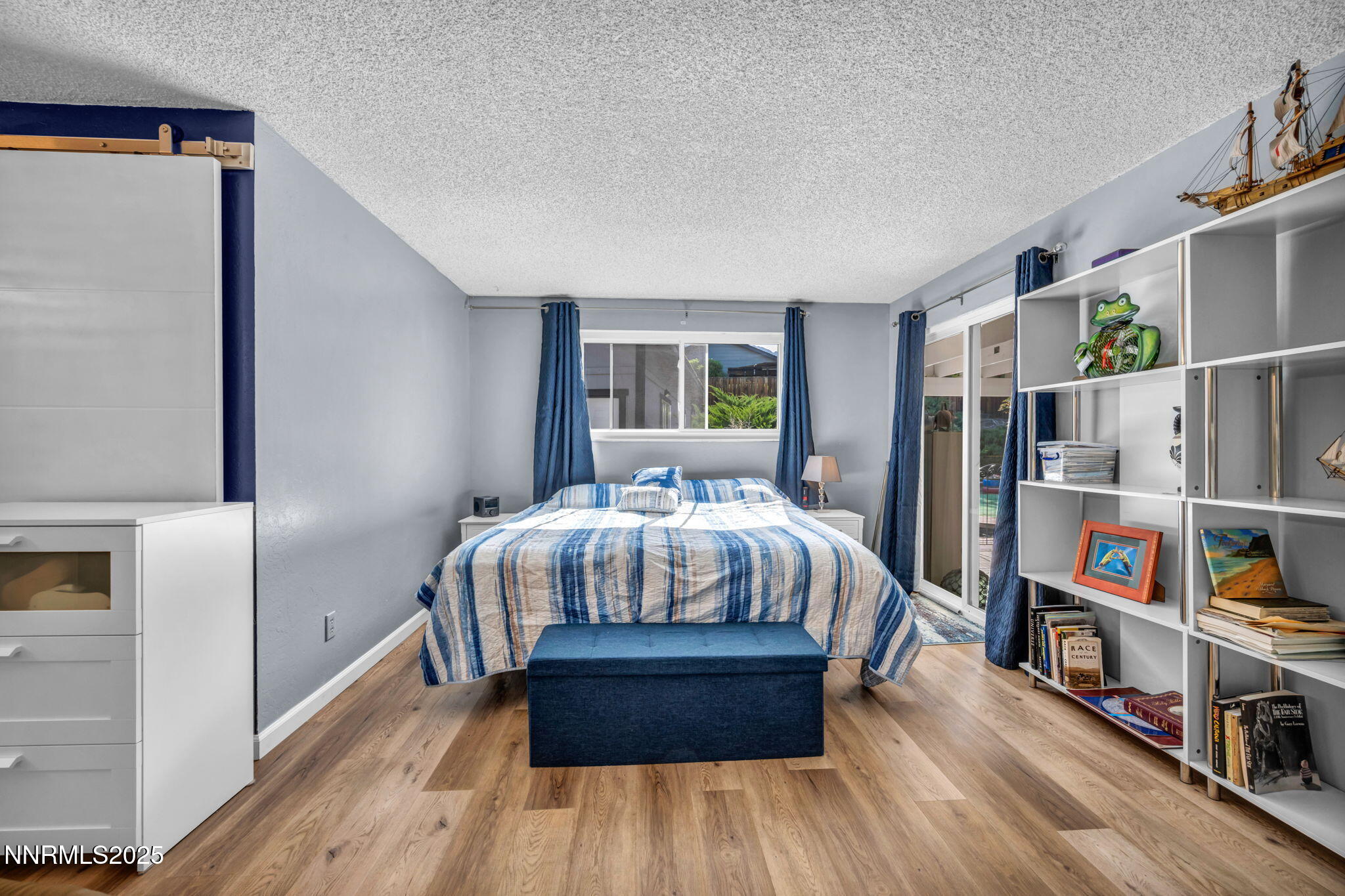 49-web-or-mls-3690-sleepy-hollow-dr