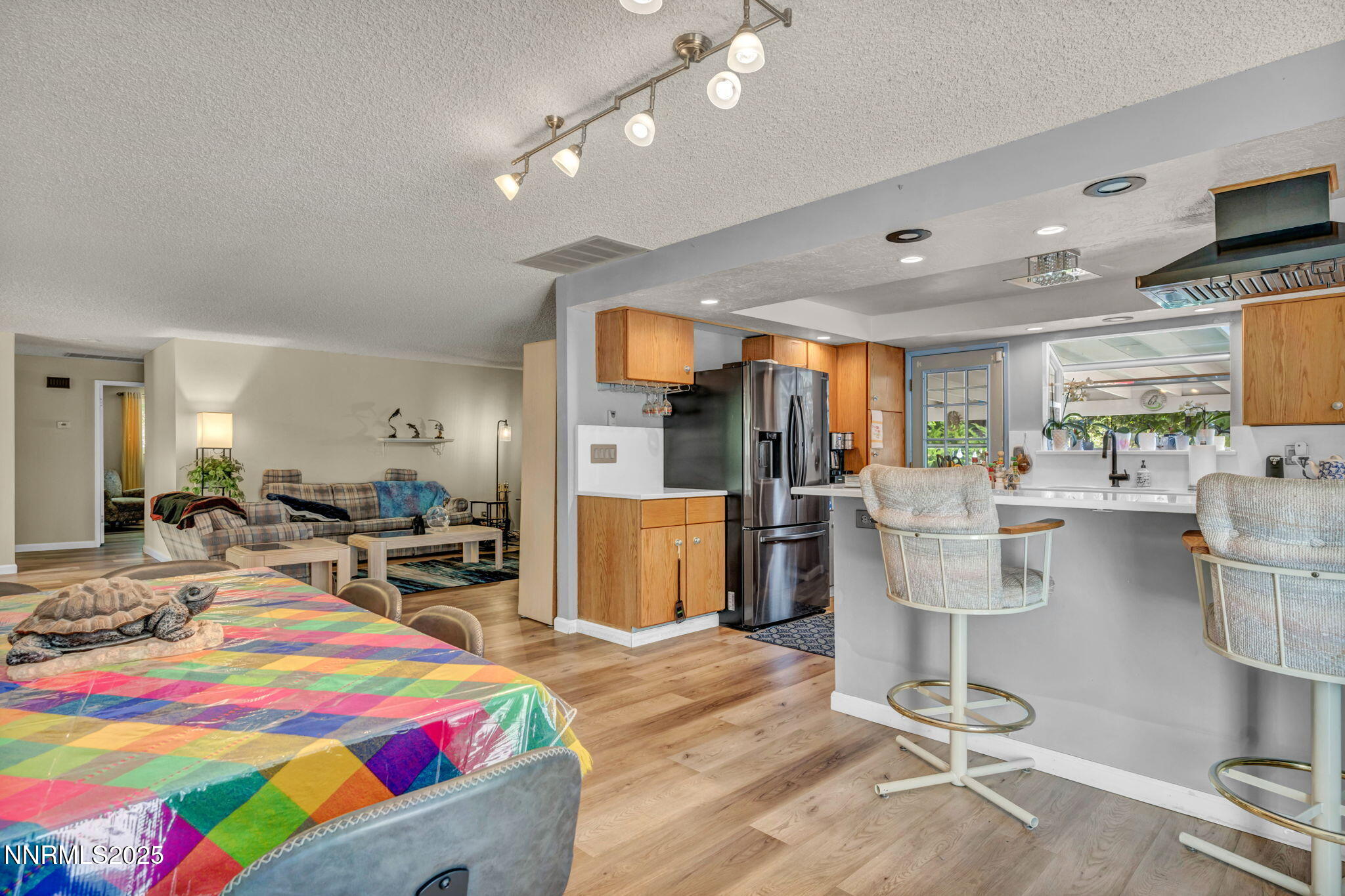 35-web-or-mls-3690-sleepy-hollow-dr