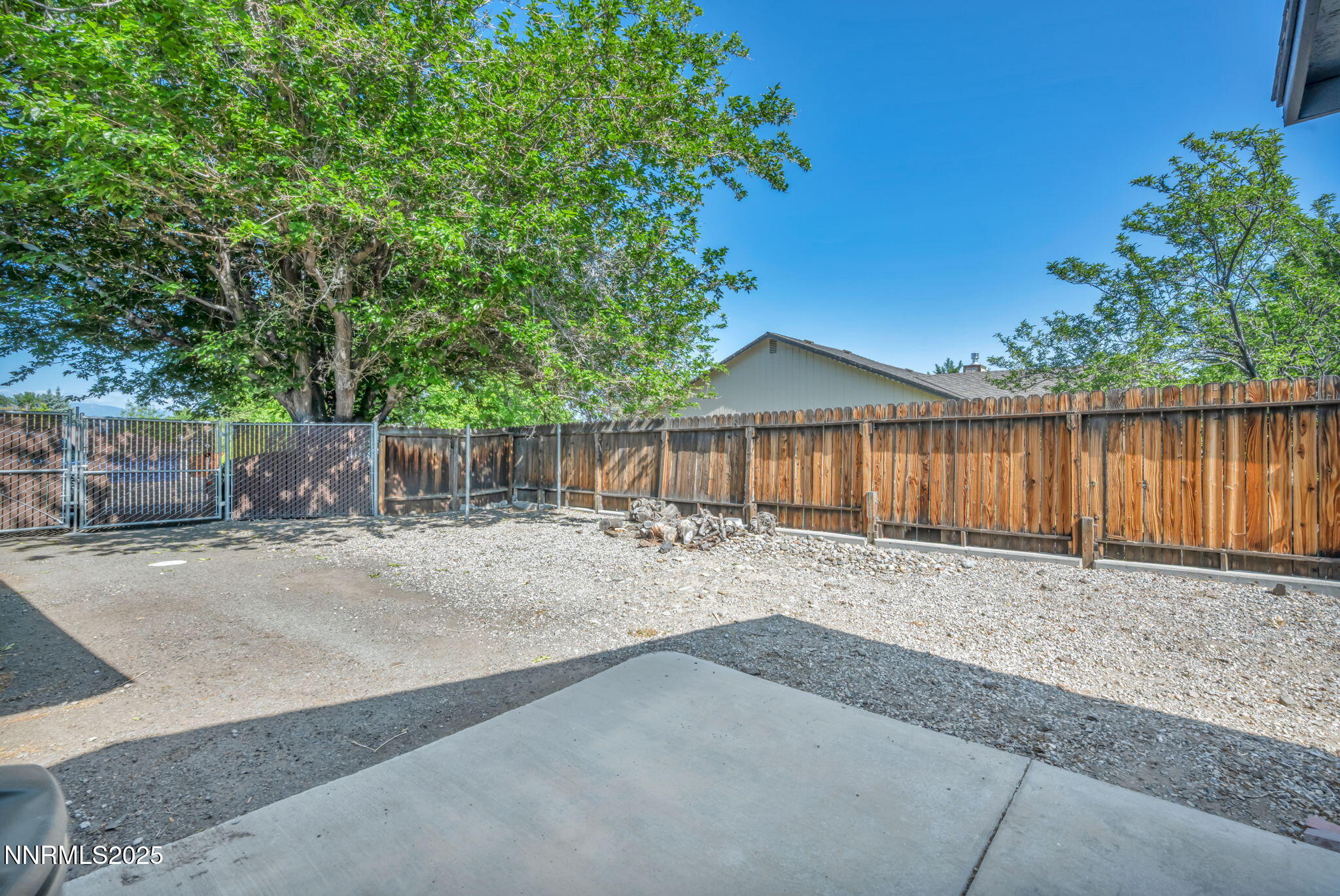 19-web-or-mls-3690-sleepy-hollow-dr