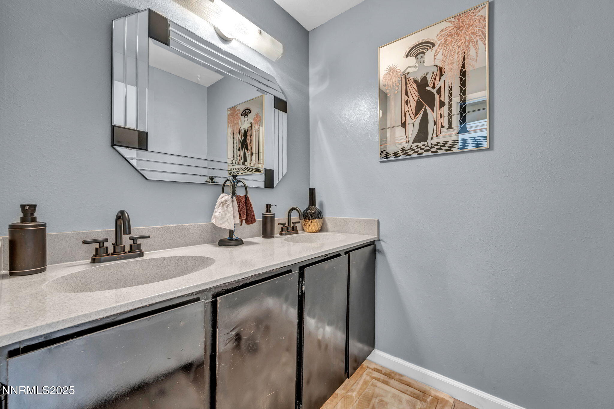 56-web-or-mls-3690-sleepy-hollow-dr