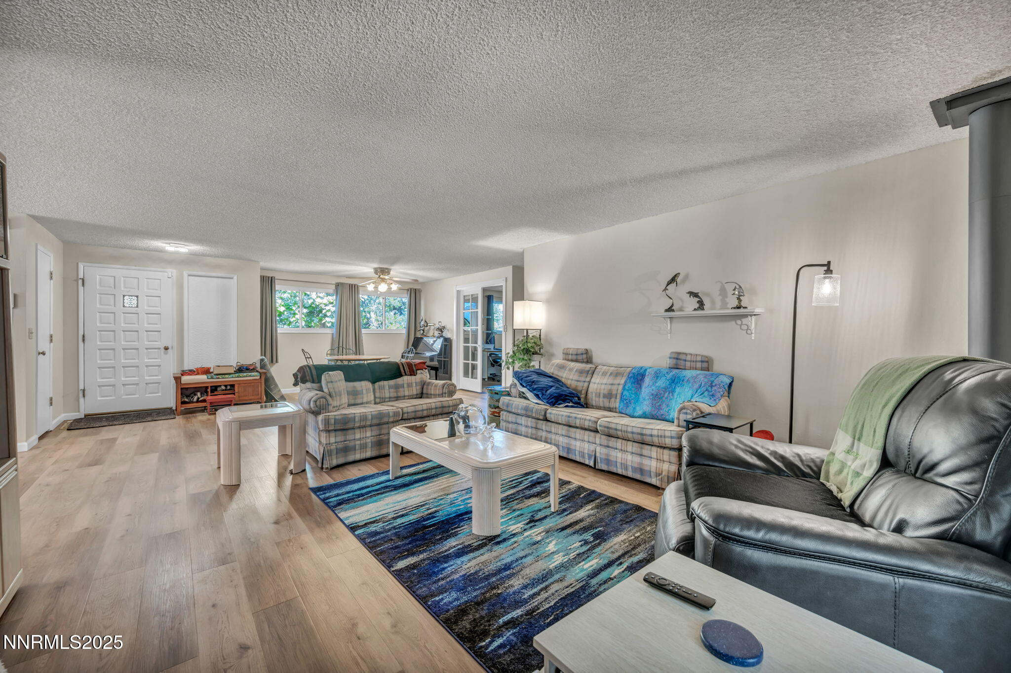 39-web-or-mls-3690-sleepy-hollow-dr