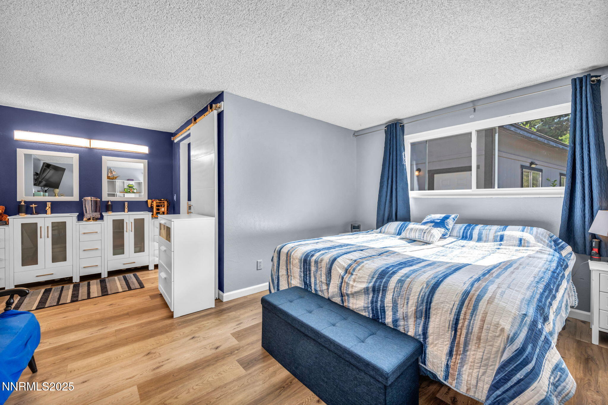 50-web-or-mls-3690-sleepy-hollow-dr