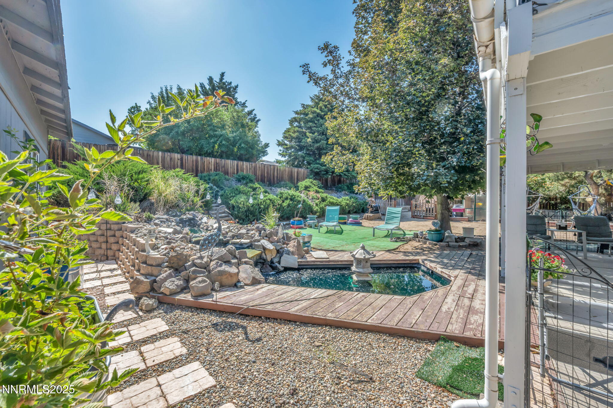 8-web-or-mls-3690-sleepy-hollow-dr