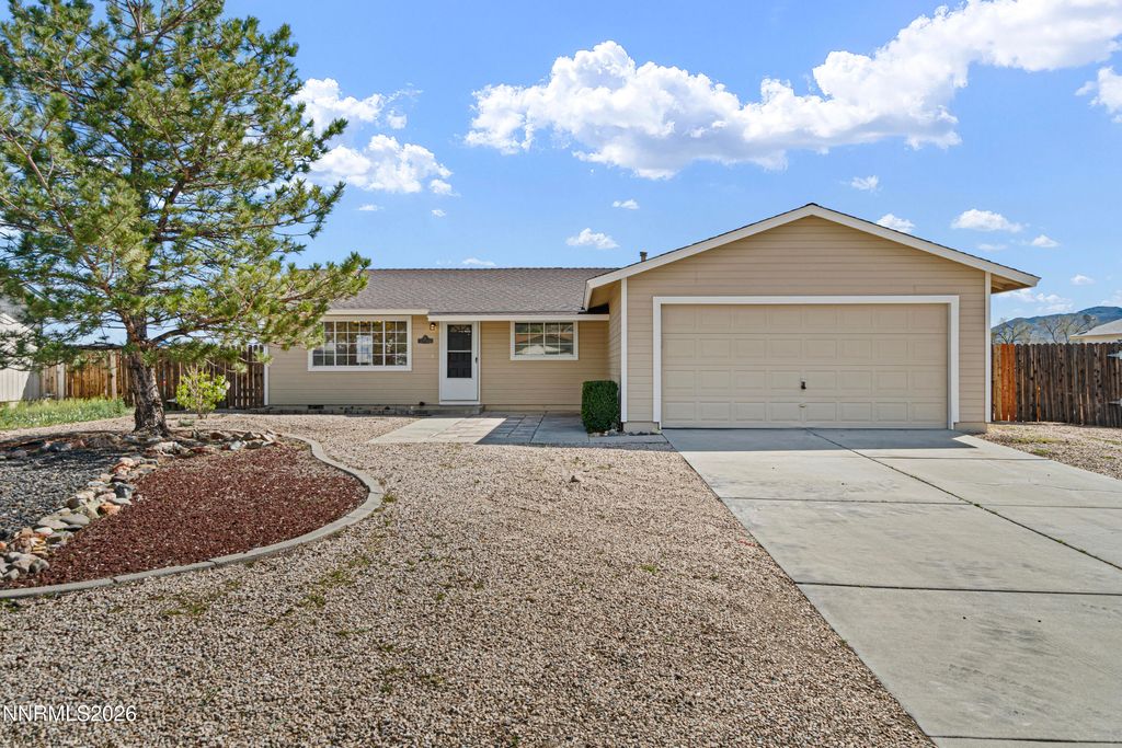 Photo of 808 Brandy Court, Dayton, NV 89403 (MLS # 260003919)