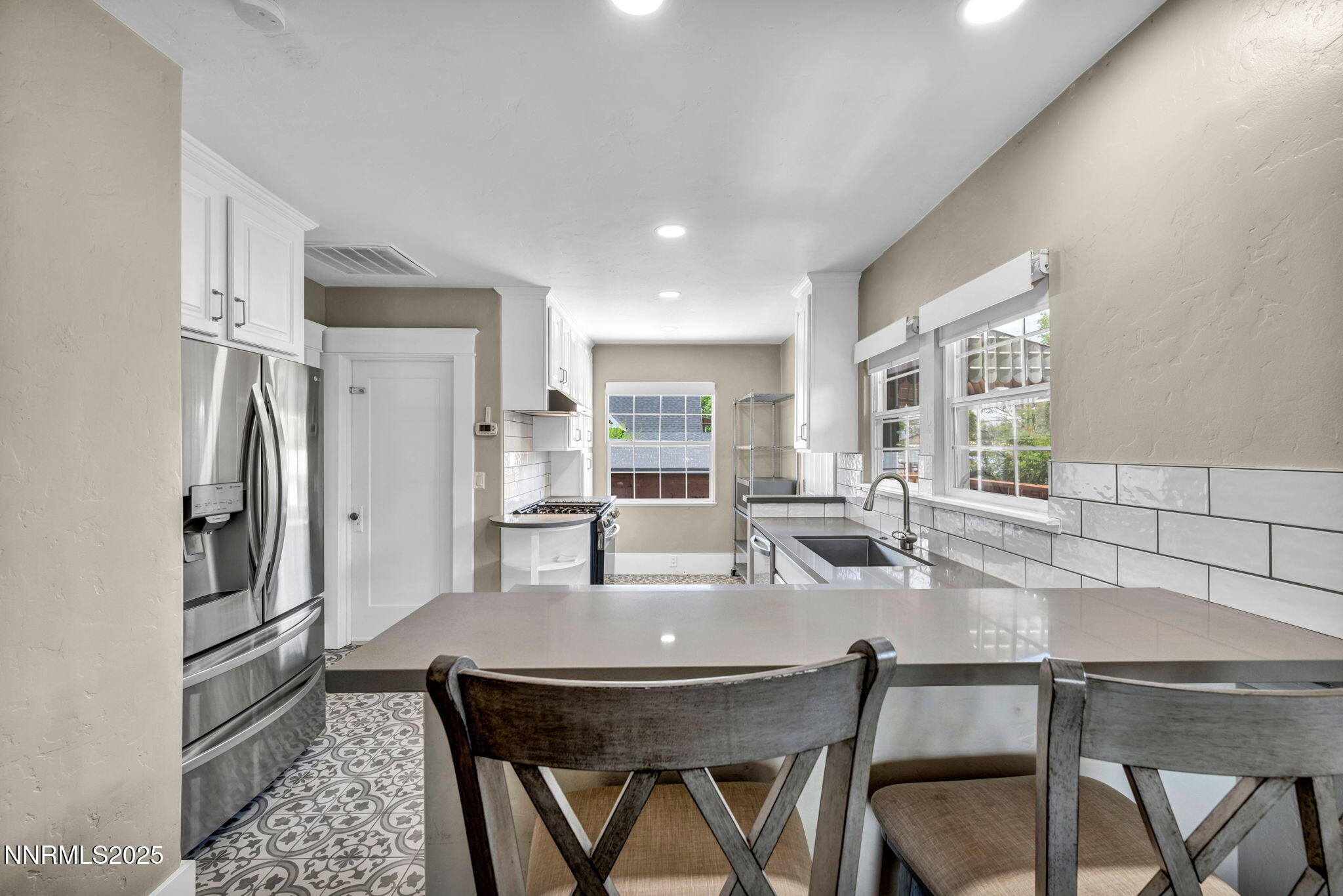 42-web-or-mls-960-ralston-st