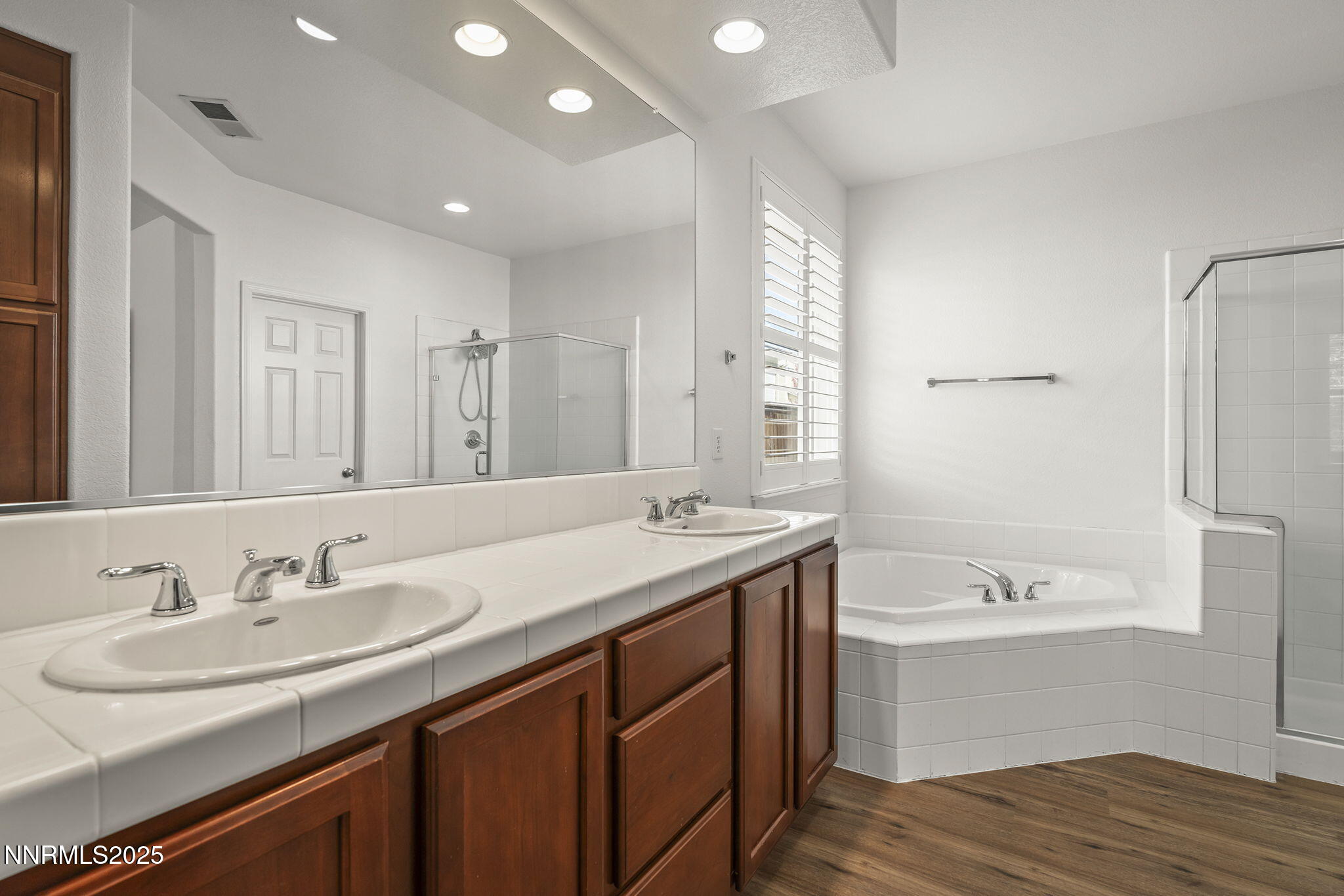 16-web-or-mls-_DSC2925