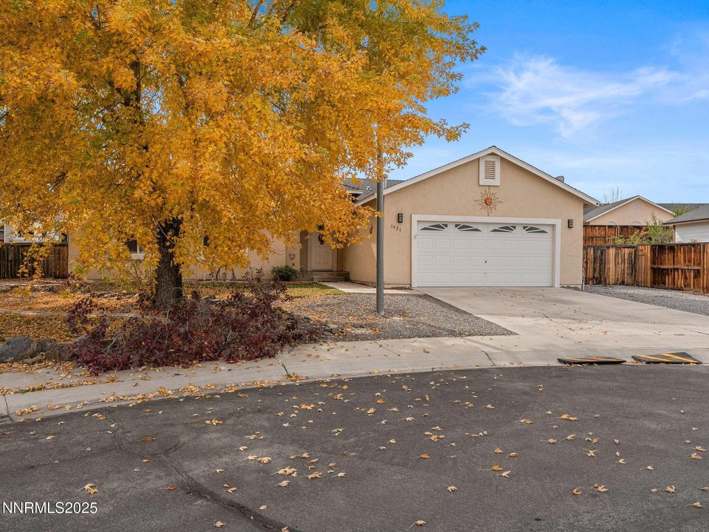 Photo of 1921 Driver Court, Fernley, NV 89408 (MLS # 260001737)