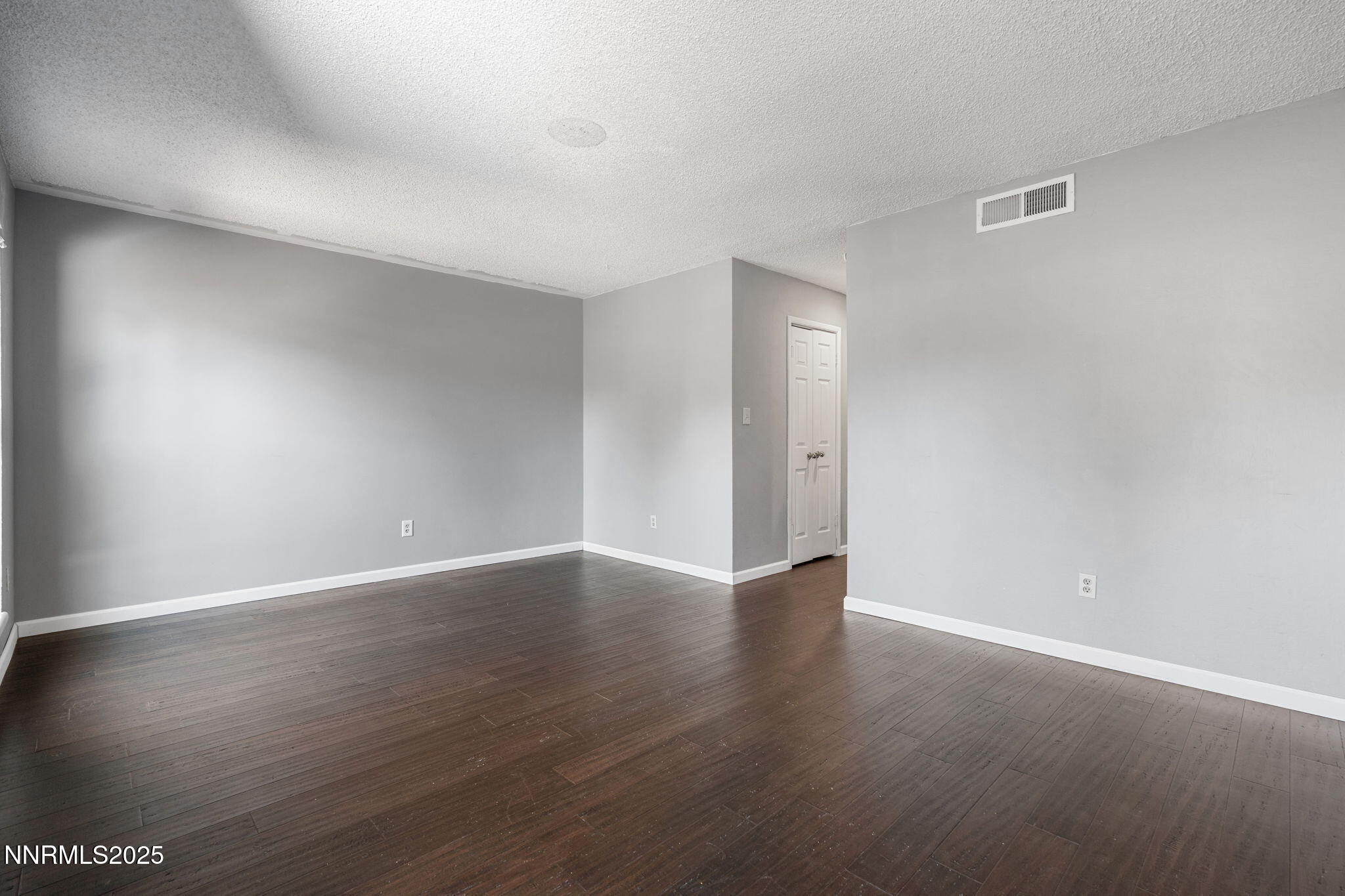 21-web-or-mls-DSC07060