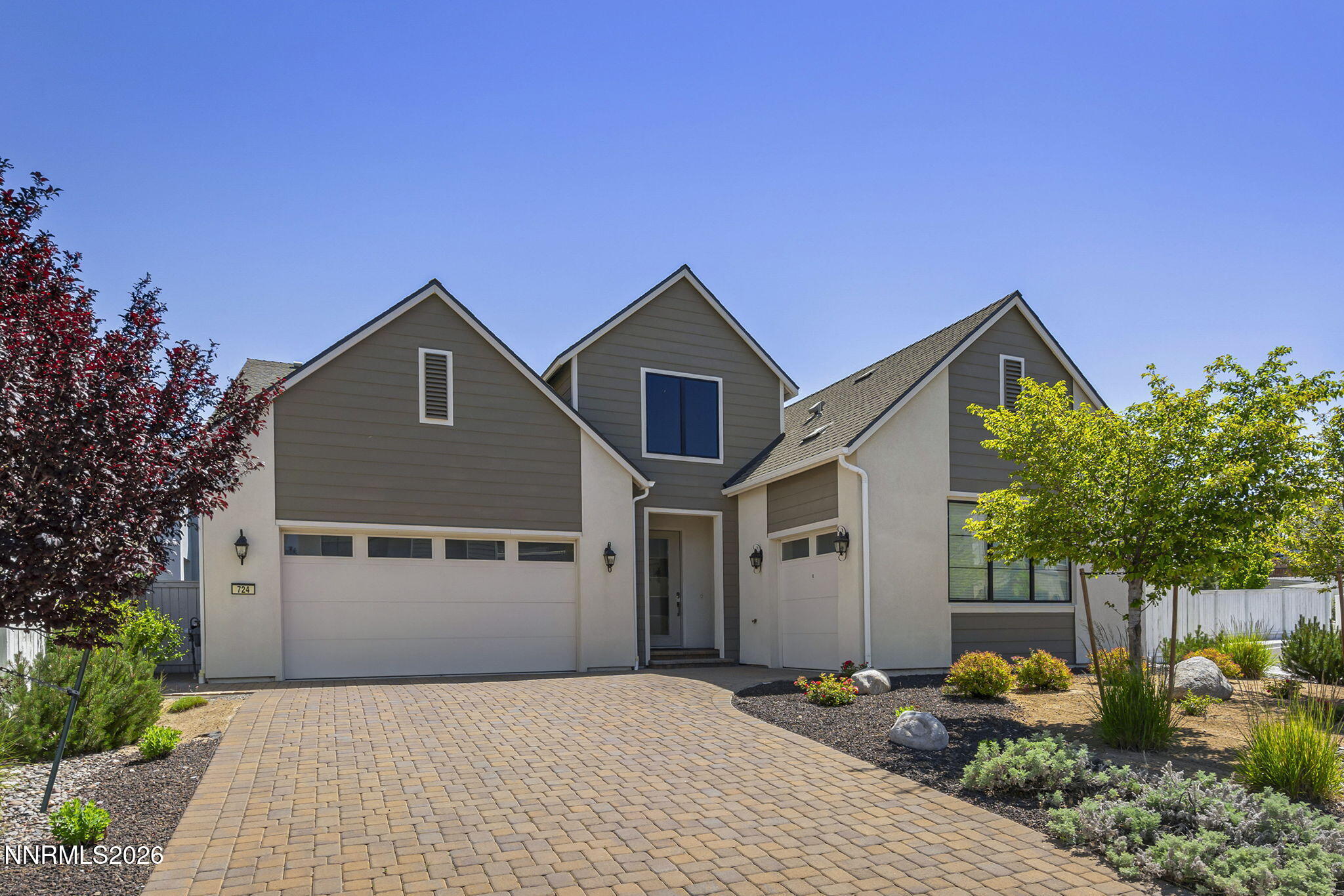 724 W Pleasant Oak Trail