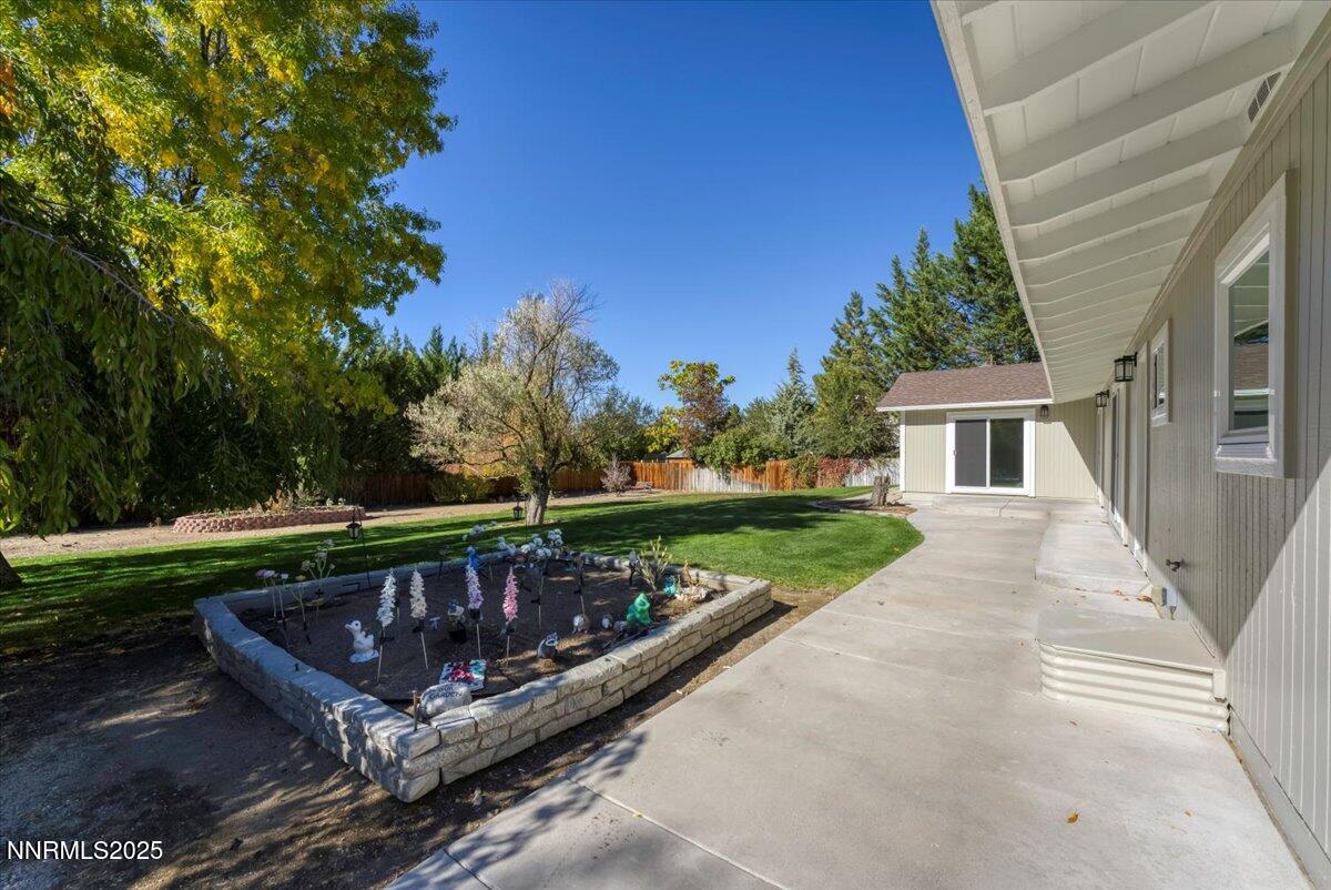 37-7702 S Southmoor Cir Reno NV 89502 (3