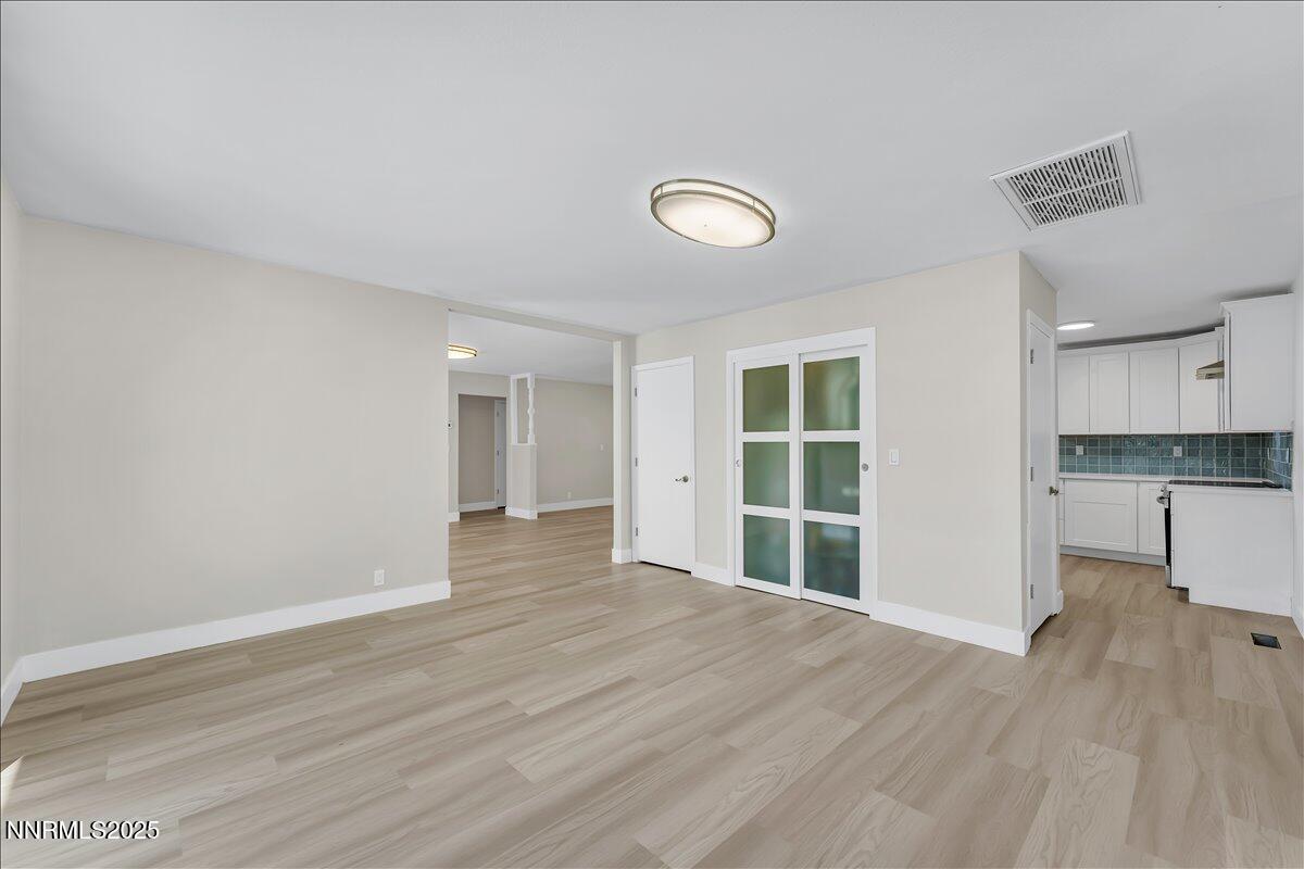 16-7702 S Southmoor Cir Reno NV 89502 (1