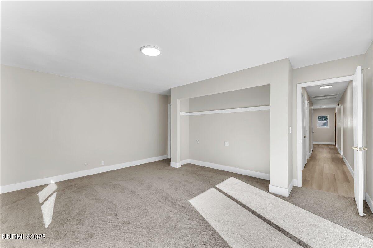 23-7702 S Southmoor Cir Reno NV 89502 (2