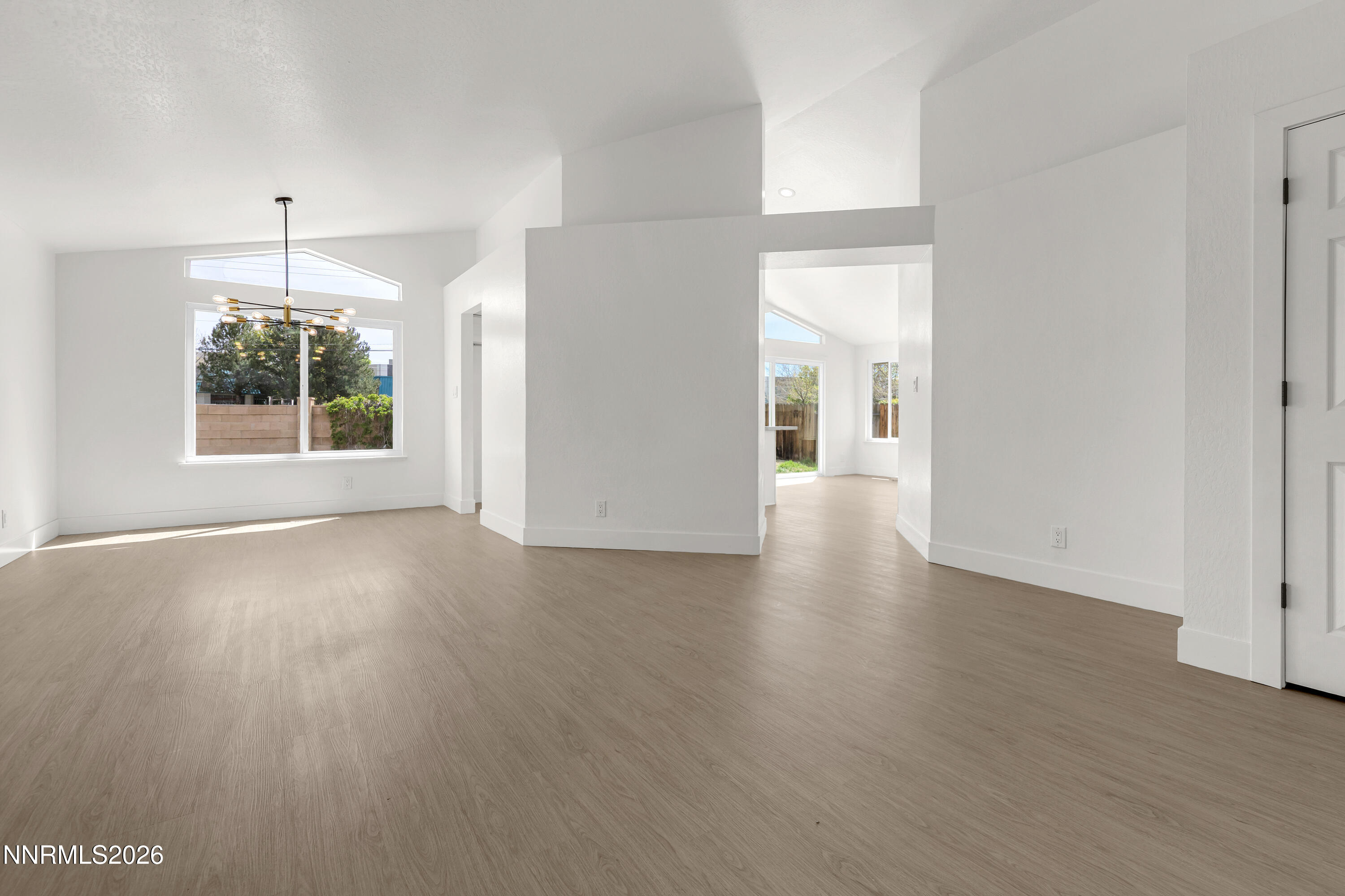 1595 Rheingold Court