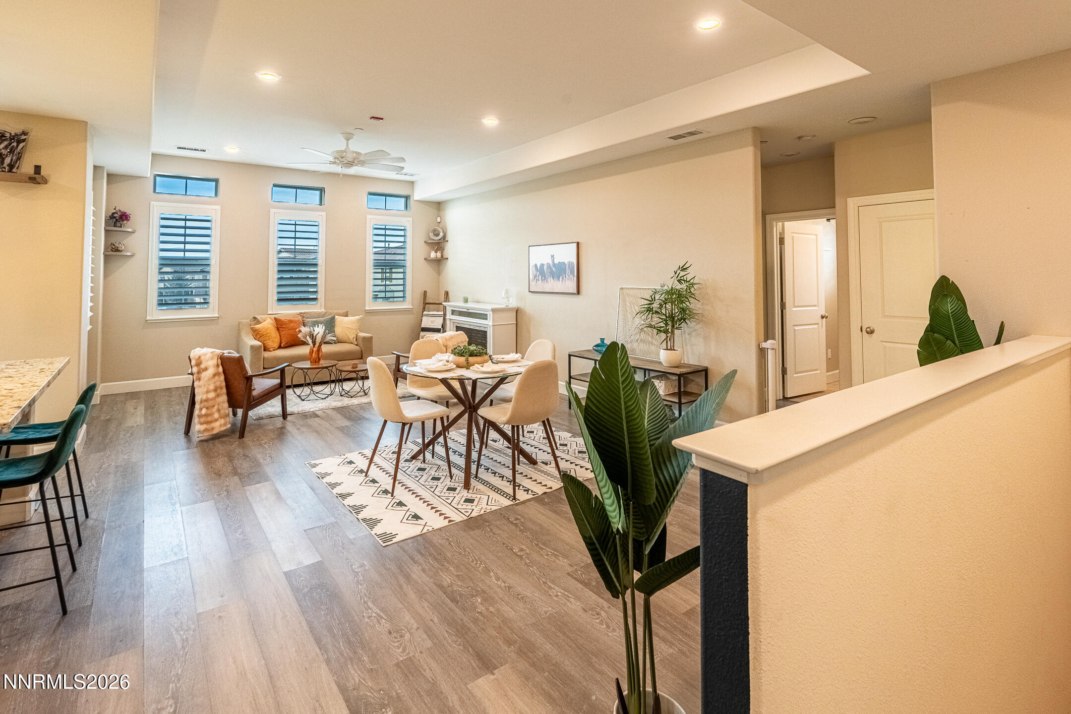 1960 Dark Horse Road UNIT A