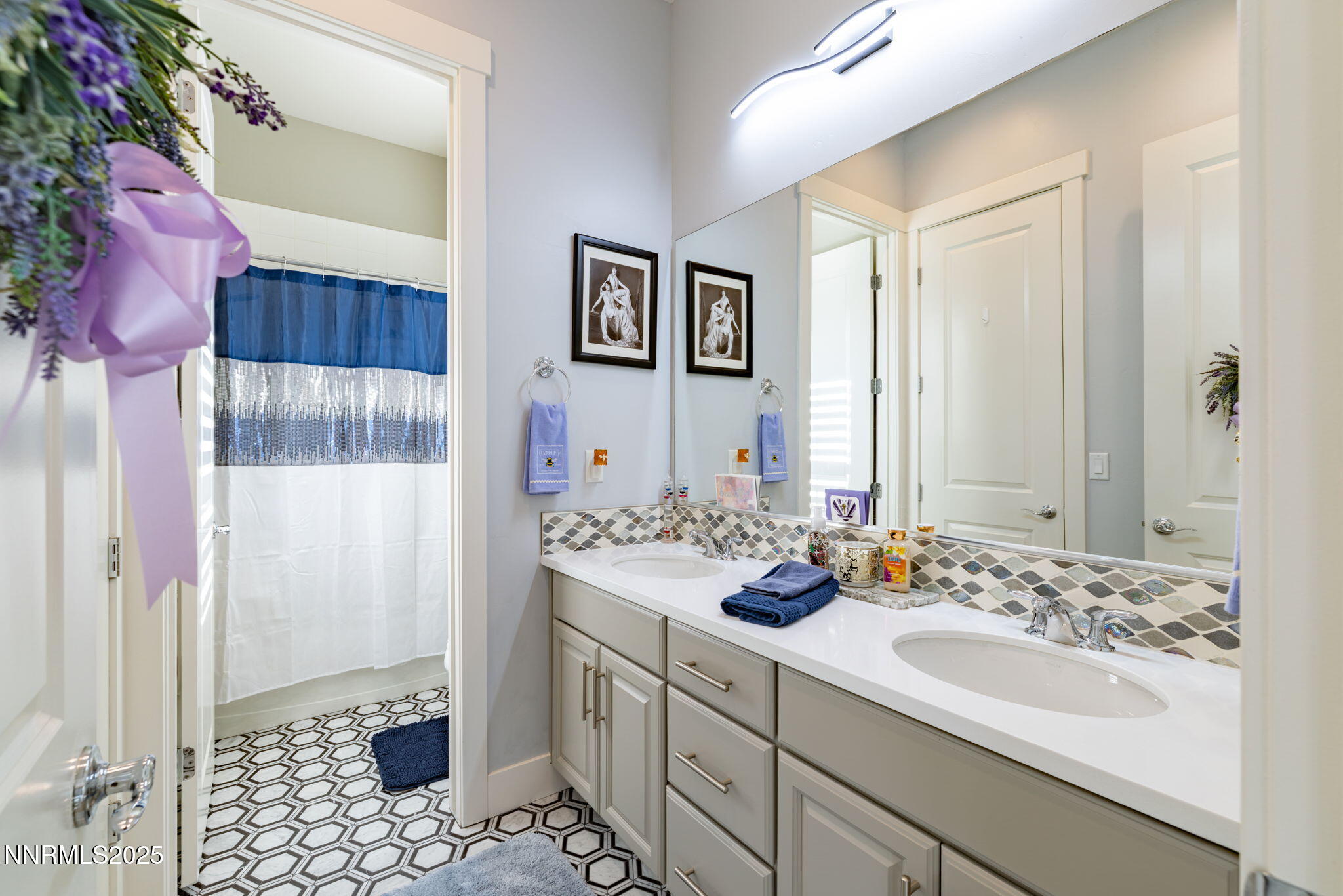 68-web-or-mls-2995 Copper Stone-67