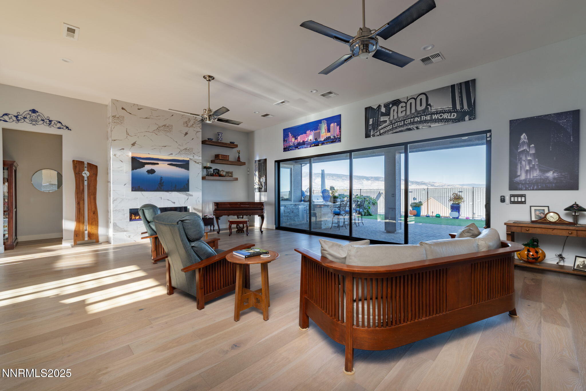 40-web-or-mls-2995 Copper Stone-39