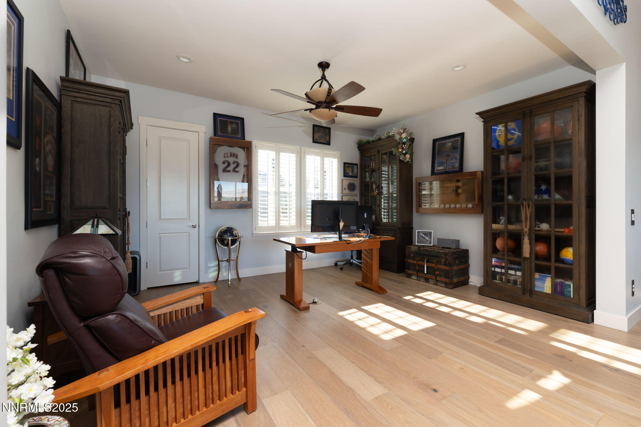 51-web-or-mls-2995 Copper Stone-52