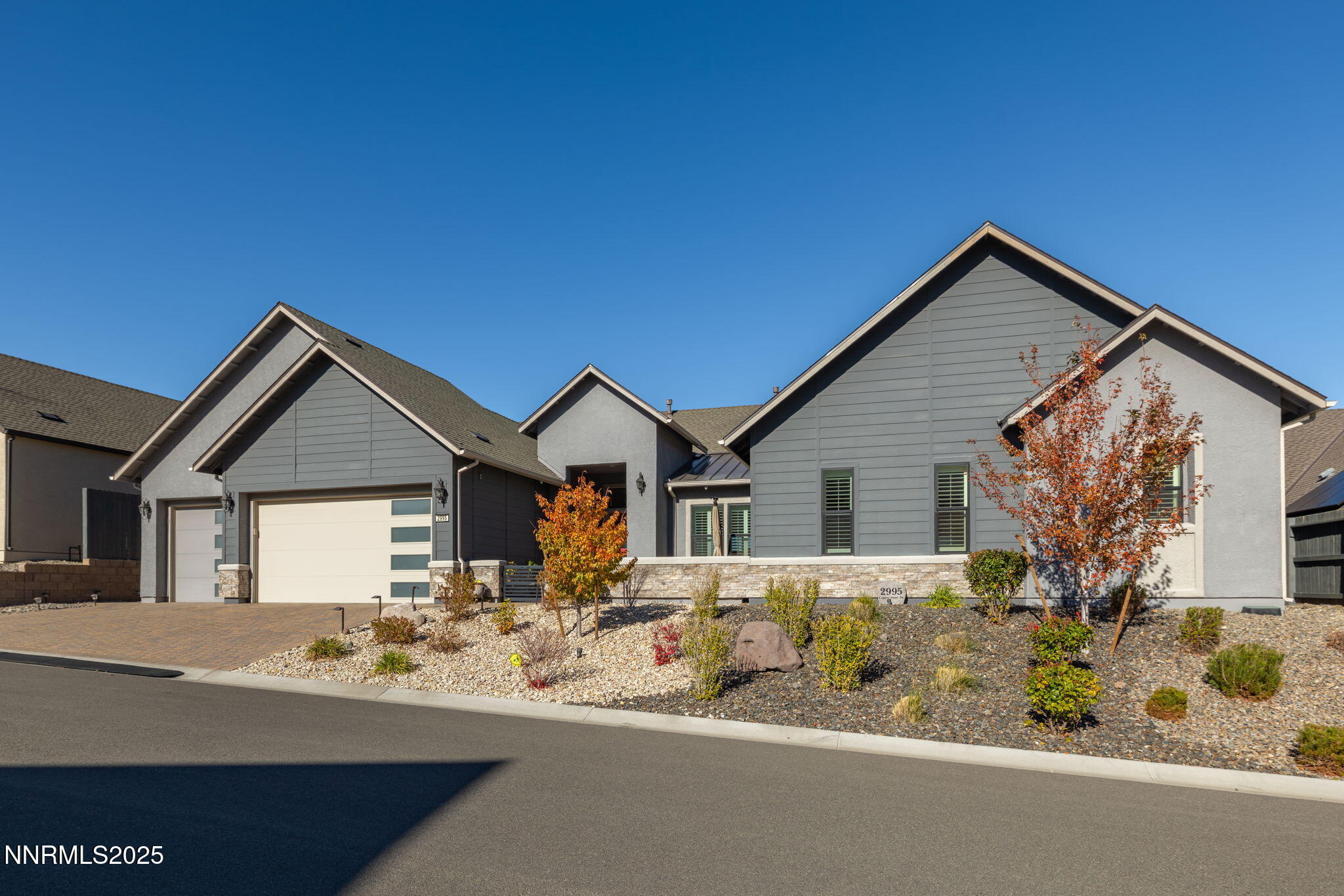 29-web-or-mls-2995 Copper Stone-29