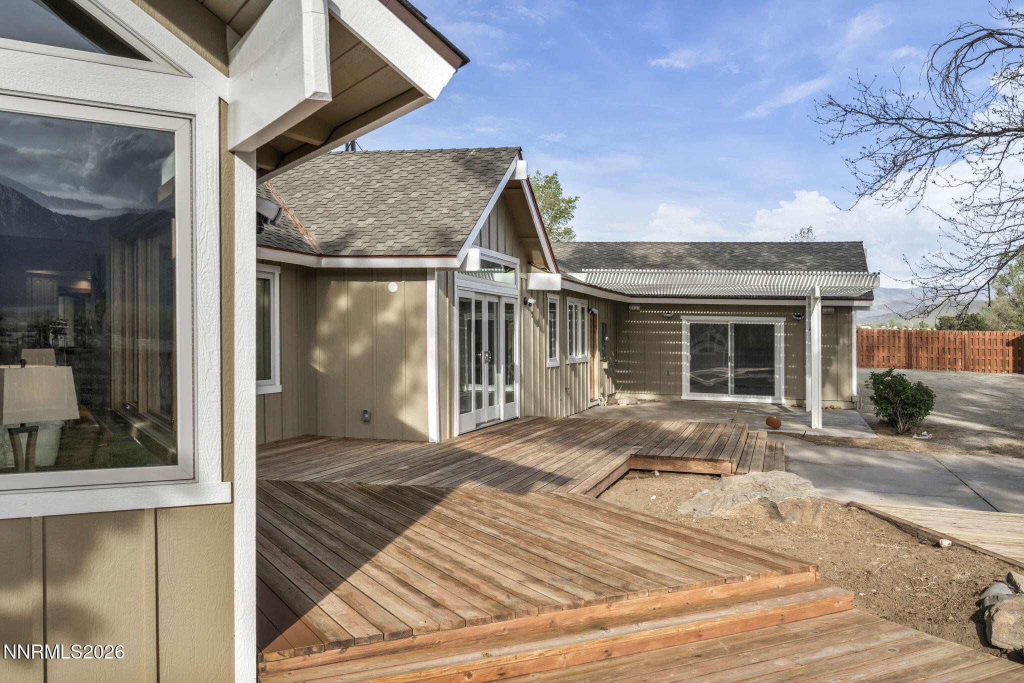 15-web-or-mls-1097-meadowlark-cir