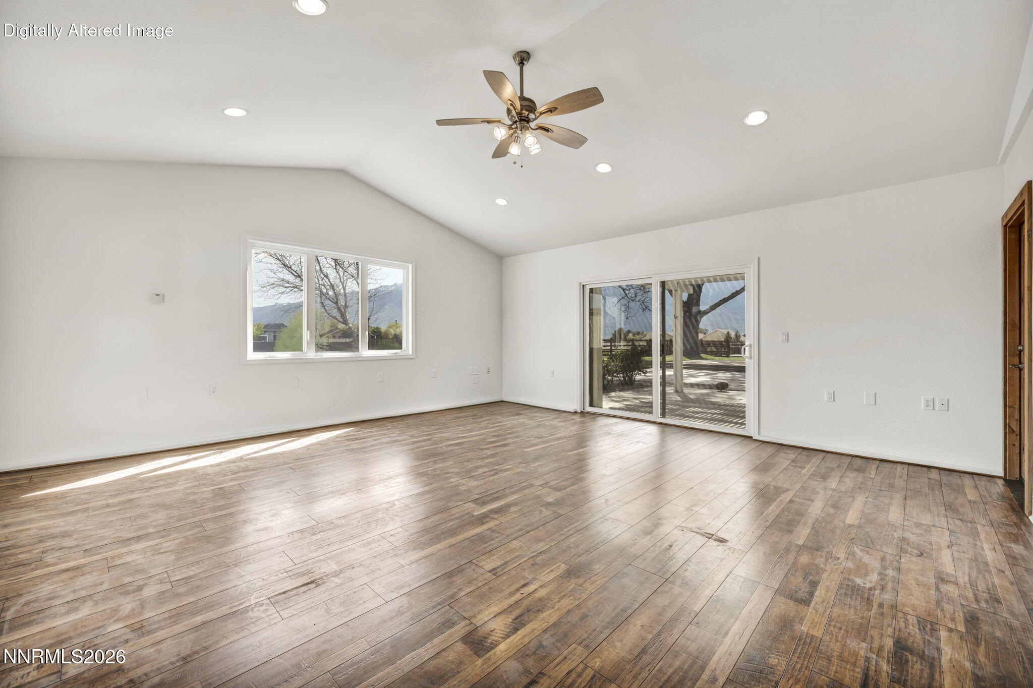 113-web-or-mls-1097-meadowlark-cir