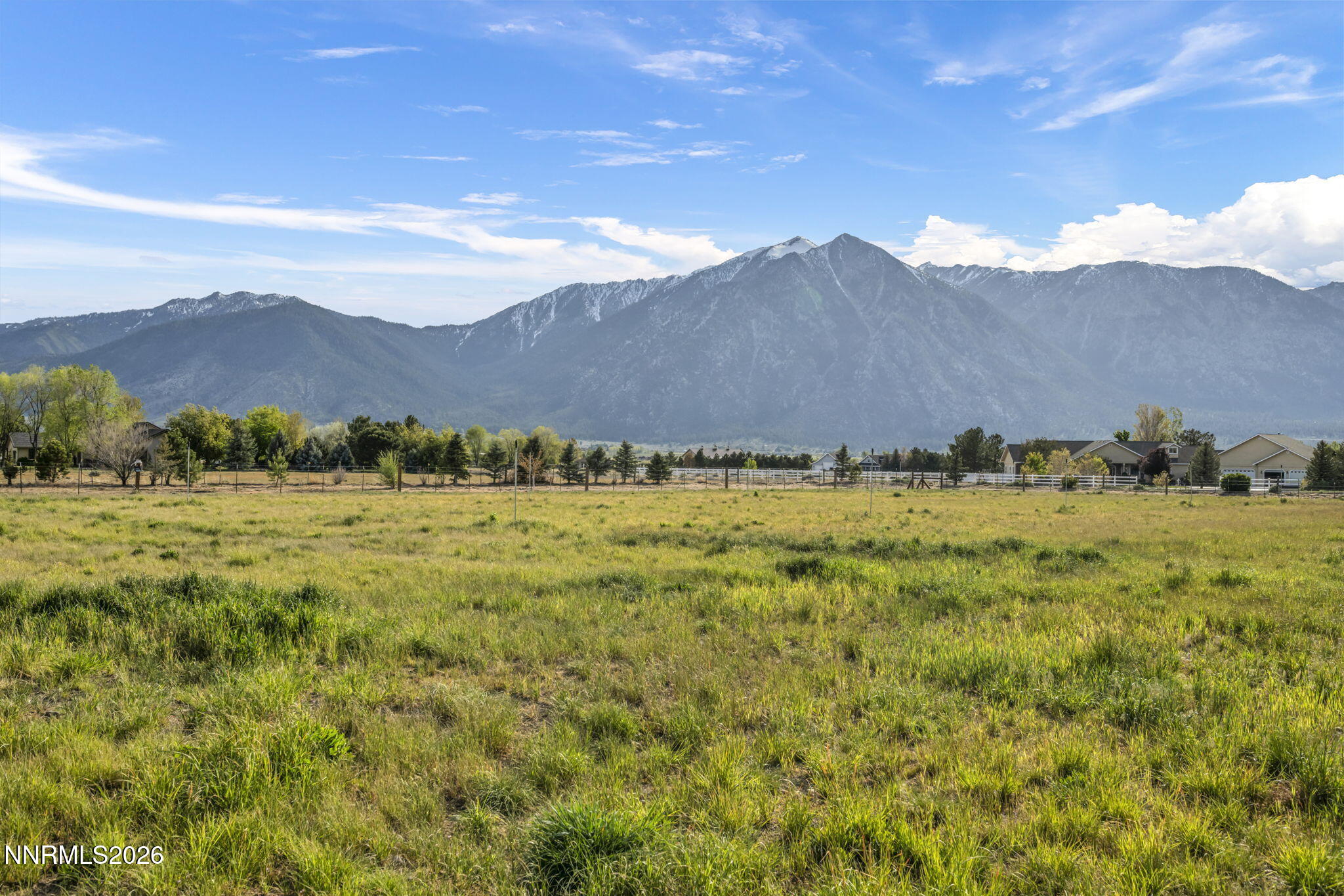 41-web-or-mls-1097-meadowlark-cir