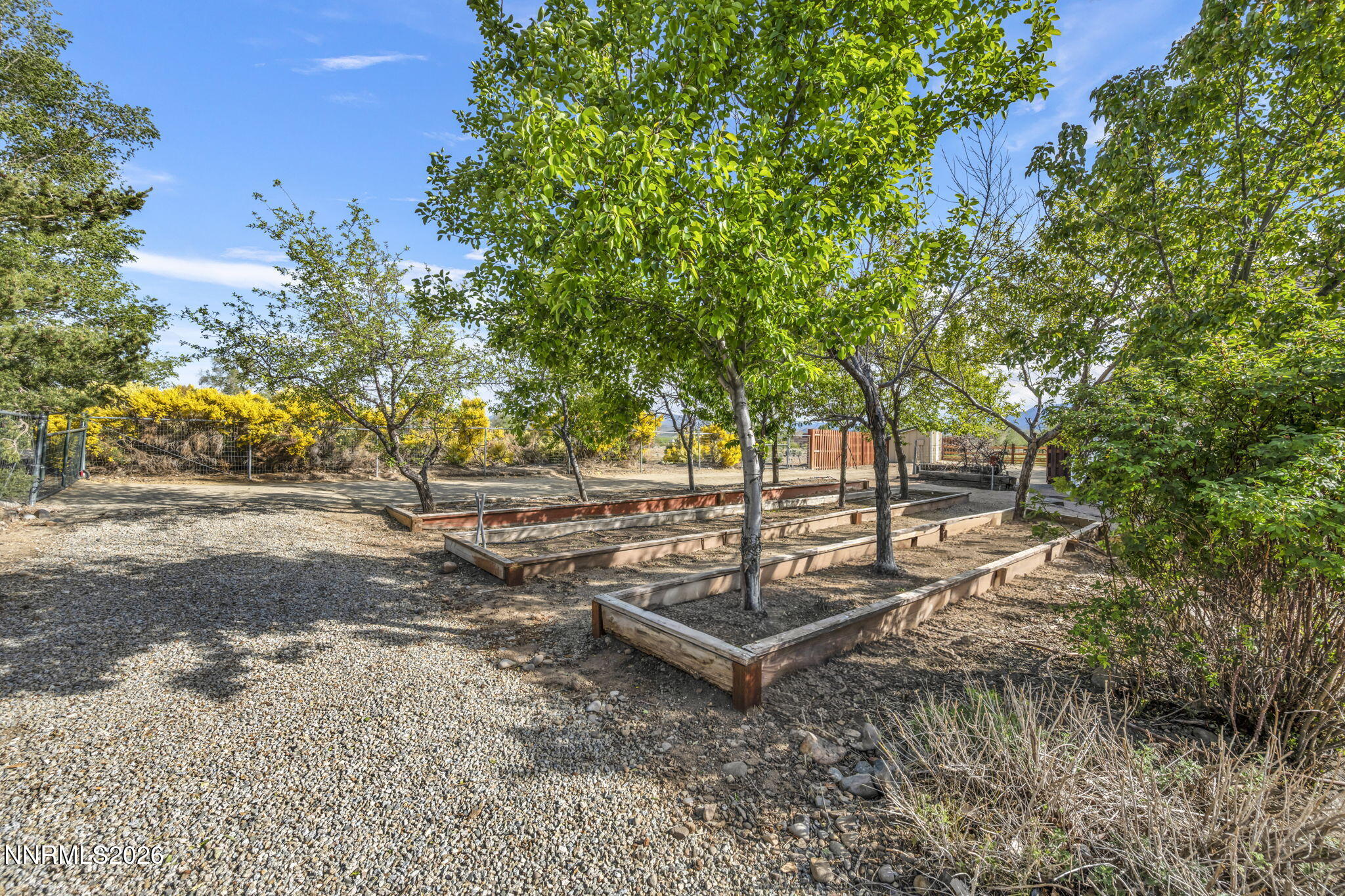 36-web-or-mls-1097-meadowlark-cir
