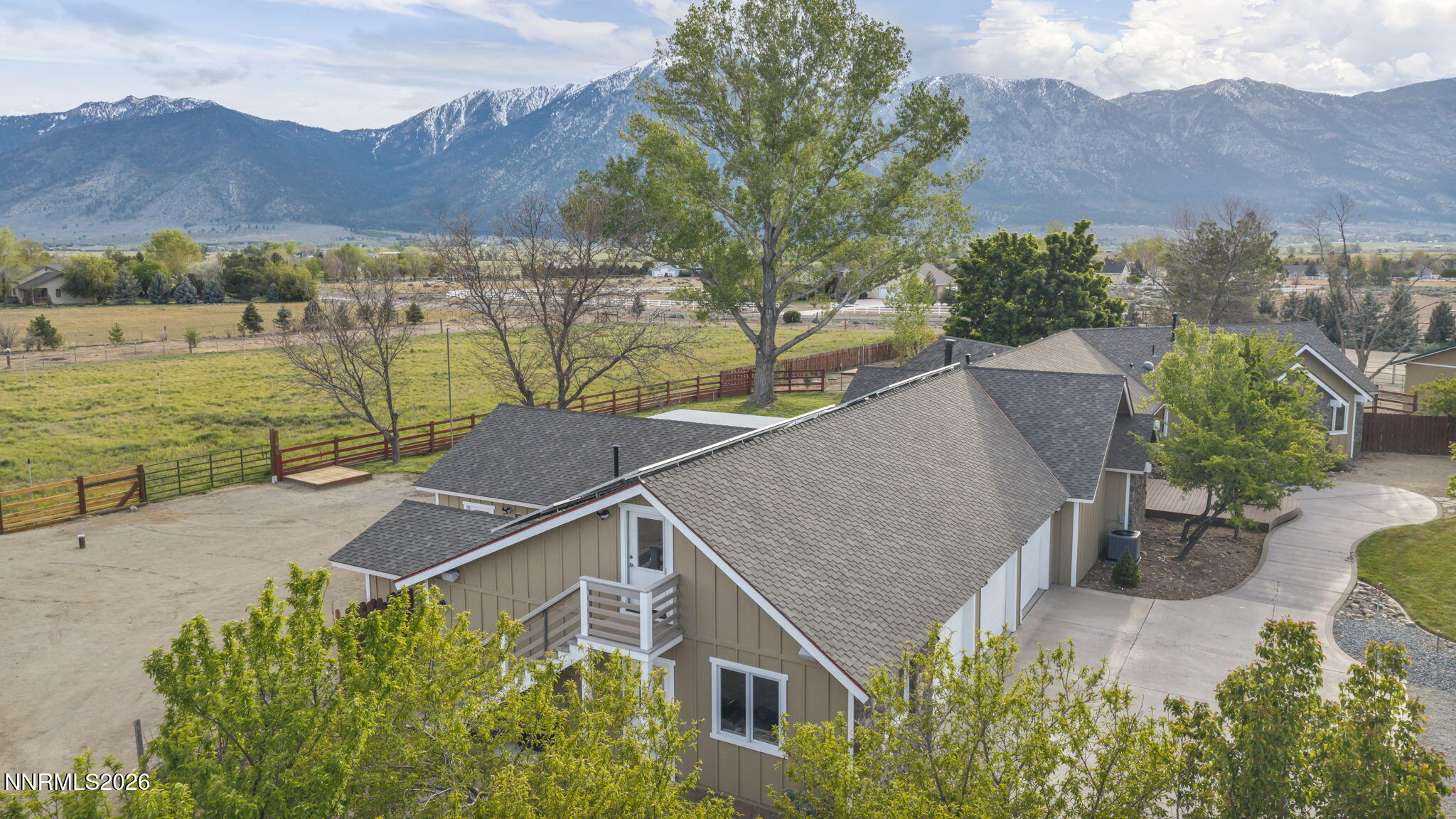 54-web-or-mls-1097-meadowlark-cir