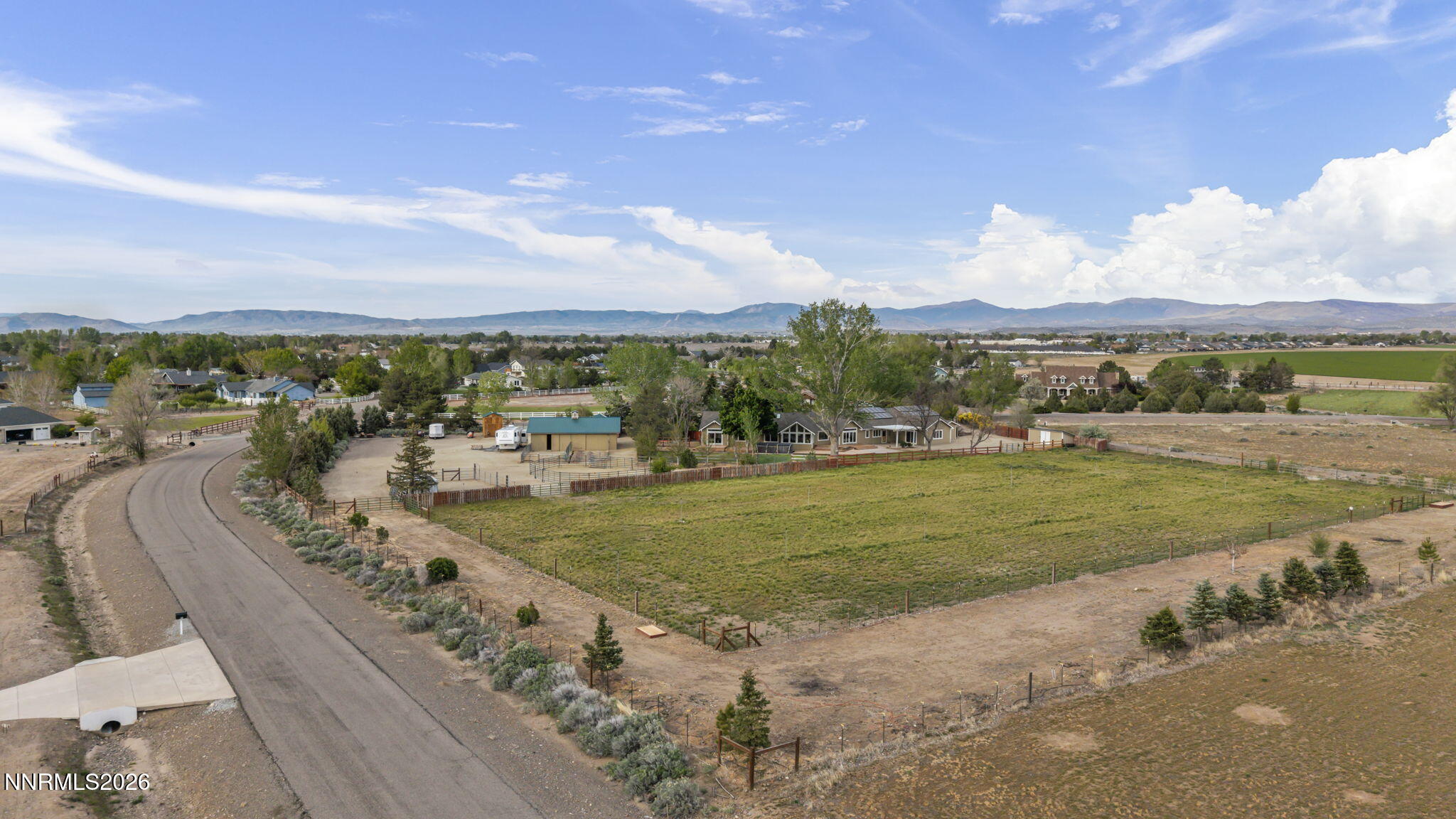 65-web-or-mls-1097-meadowlark-cir
