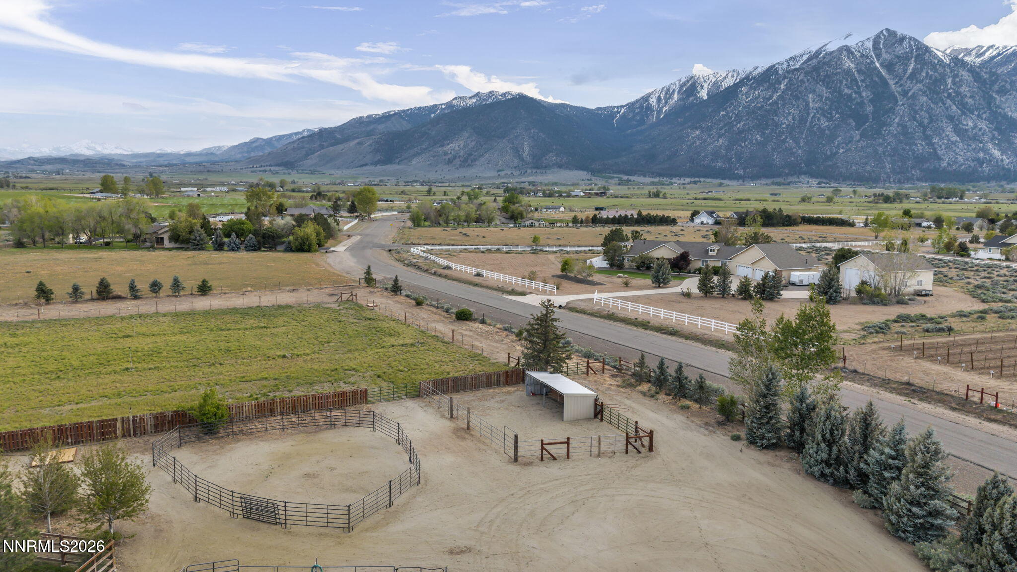 64-web-or-mls-1097-meadowlark-cir