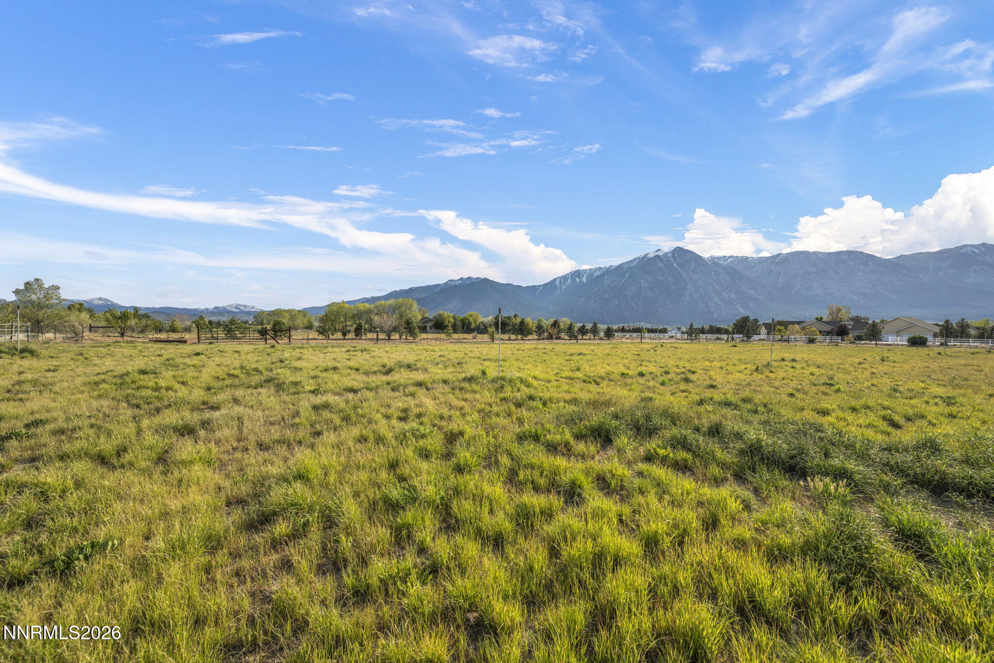 43-web-or-mls-1097-meadowlark-cir
