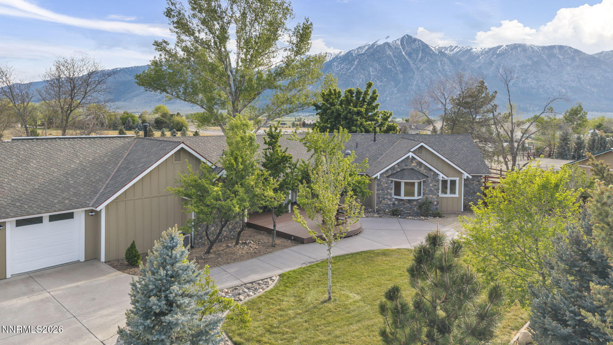 50-web-or-mls-1097-meadowlark-cir