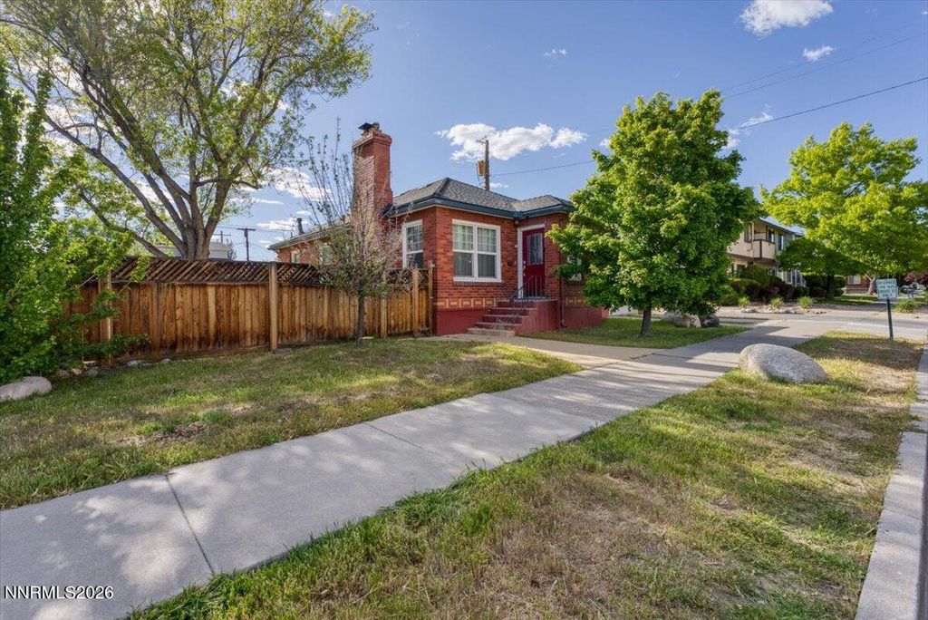 Photo of 1025 Locust Street, Reno, NV 89502 (MLS # 260005886)