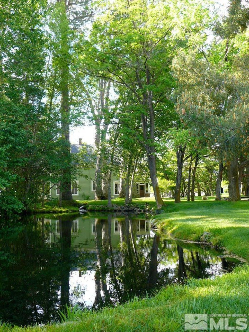 Photo of 850 Sheridan Lane, Gardnerville, NV 89460 (MLS # 260004596)