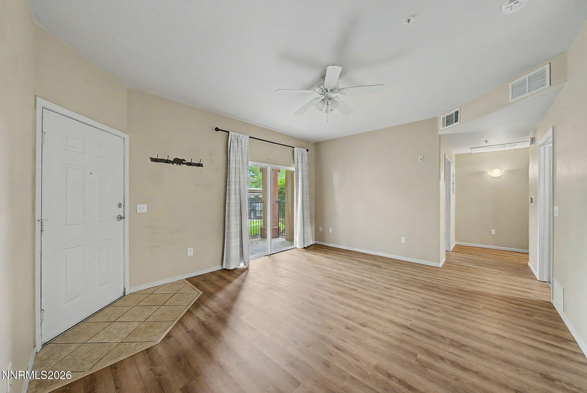 6850 Sharlands Avenue U1120