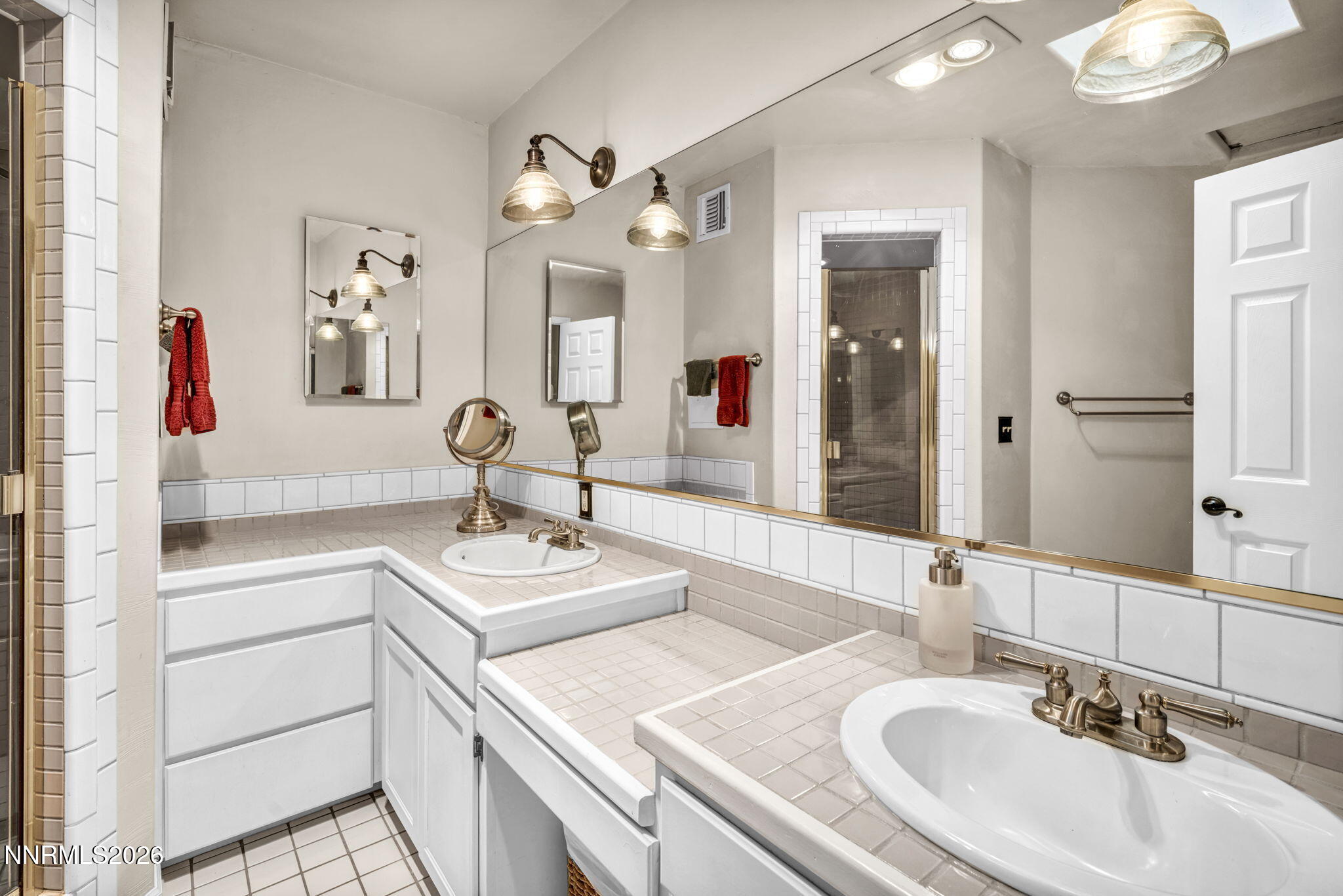 Carson City, Nevada, 89703, United States, 4 Bedrooms Bedrooms, ,4 BathroomsBathrooms,Residential,Active,2032955