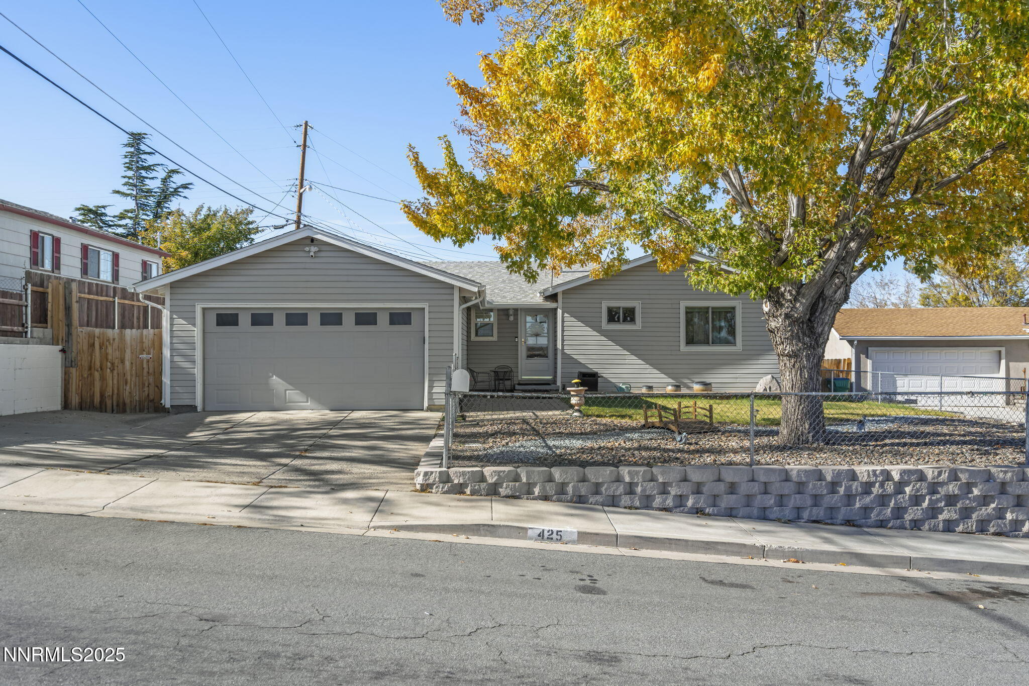 1-web-or-mls-_DSC4885