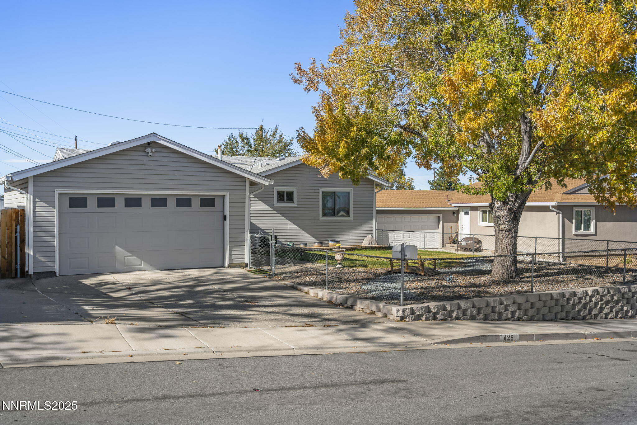 2-web-or-mls-_DSC4890