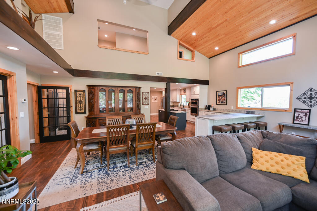 1147 Autumn Hills Road