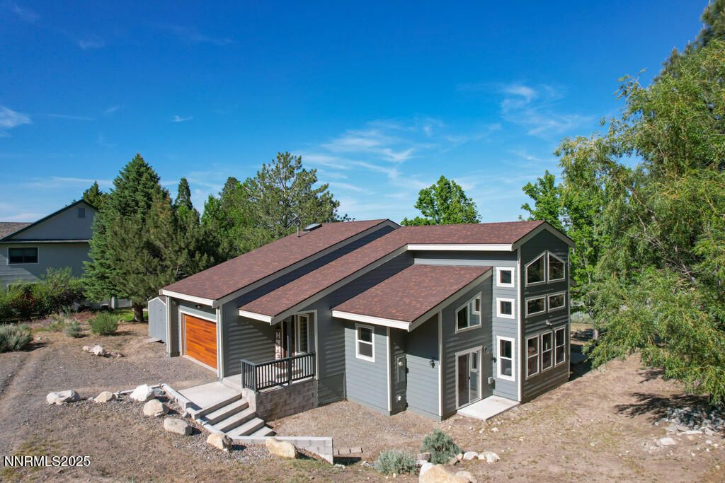 Photo of 1147 Autumn Hills Road, Gardnerville, NV 89460 (MLS # 250055061)