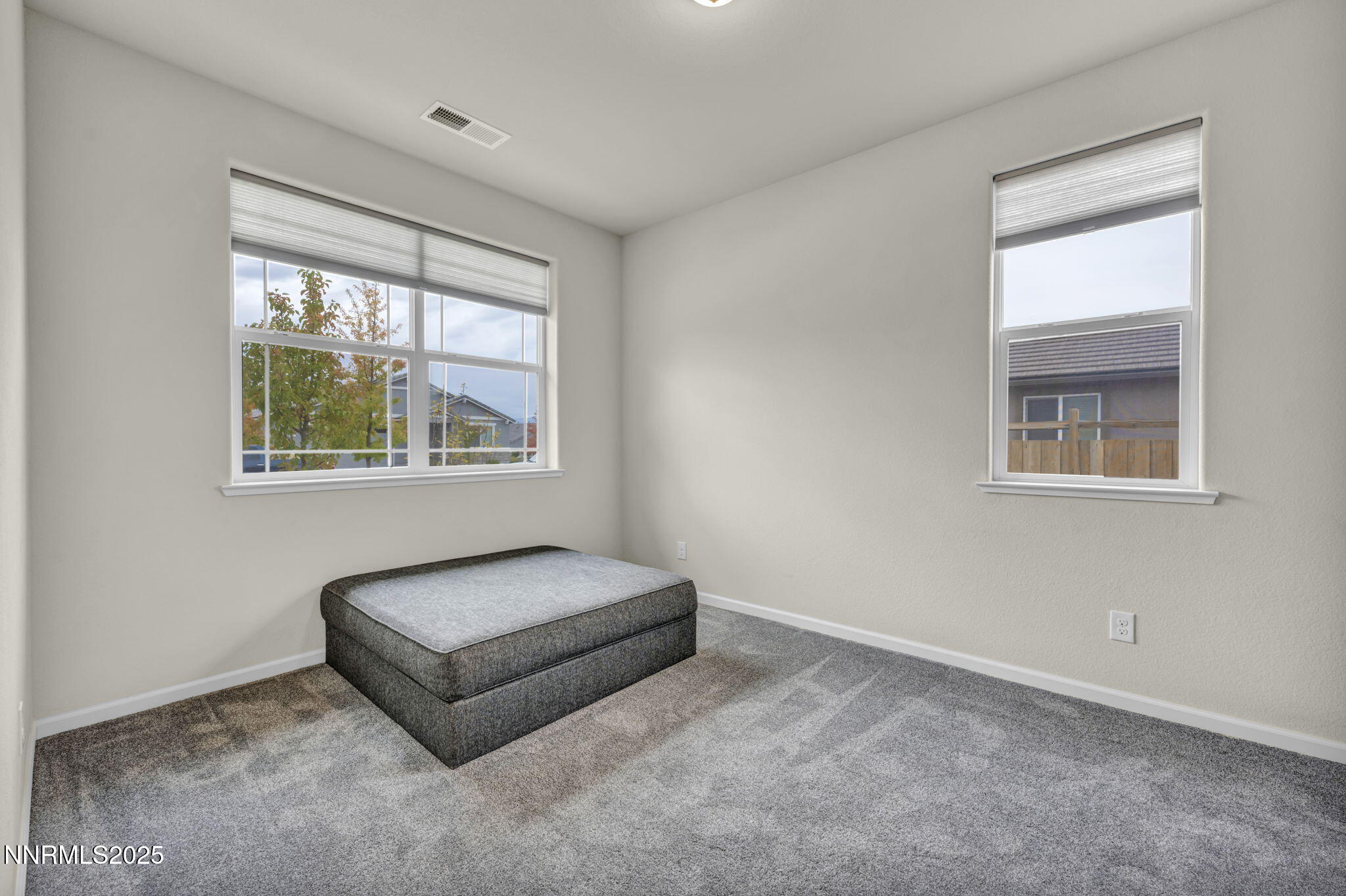 Sparks, Nevada 89436, United States, 3 Bedrooms Bedrooms, ,3 BathroomsBathrooms,Residential,Active,233963