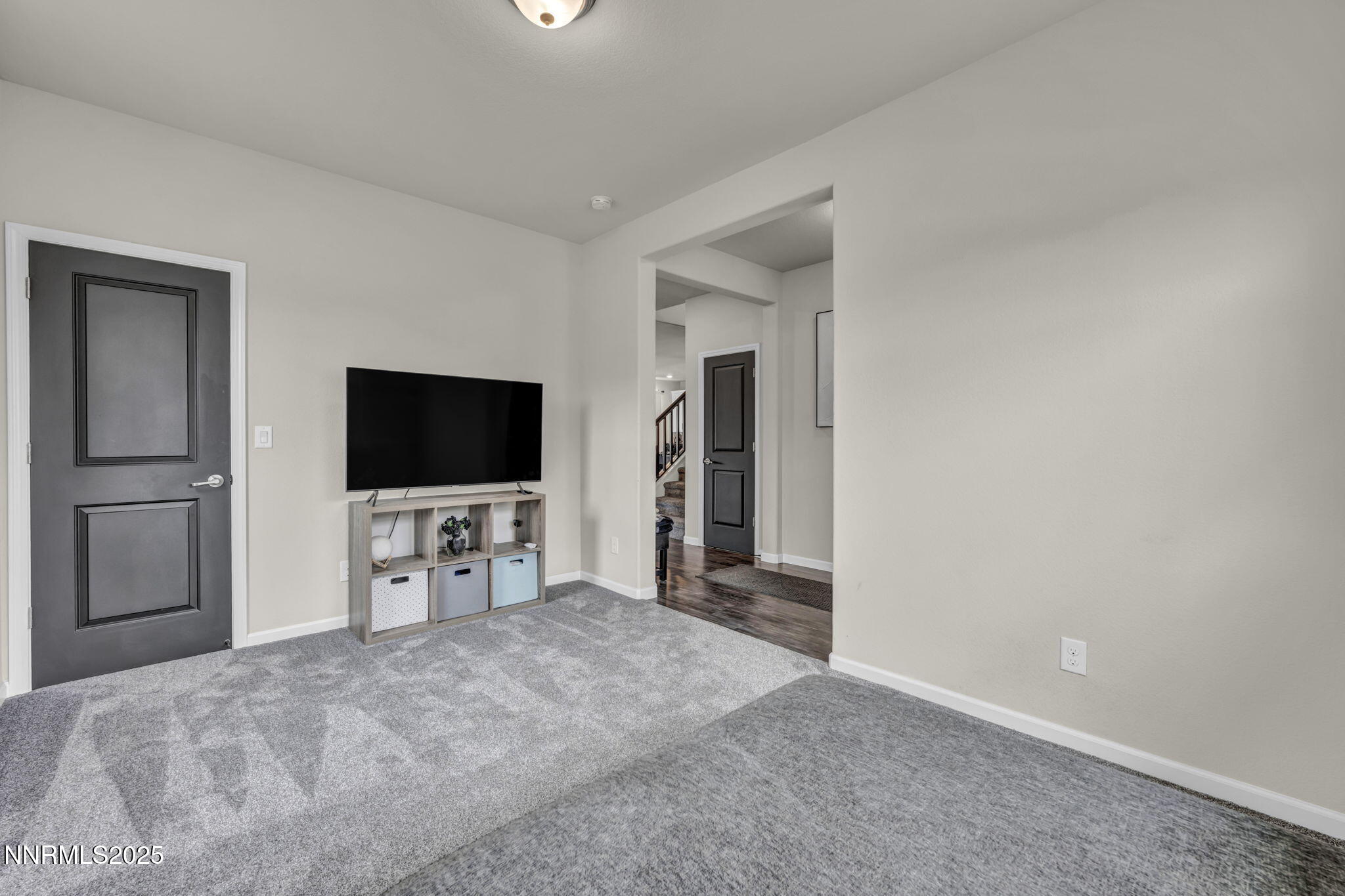 Sparks, Nevada 89436, United States, 3 Bedrooms Bedrooms, ,3 BathroomsBathrooms,Residential,Active,233963