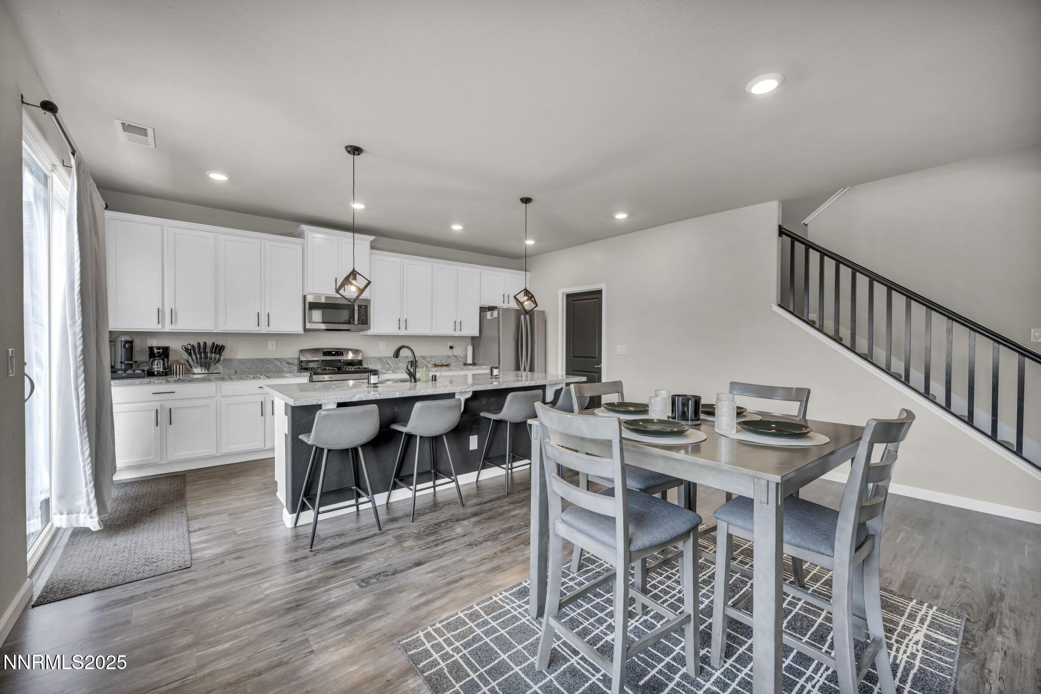 Sparks, Nevada 89436, United States, 3 Bedrooms Bedrooms, ,3 BathroomsBathrooms,Residential,Active,233963