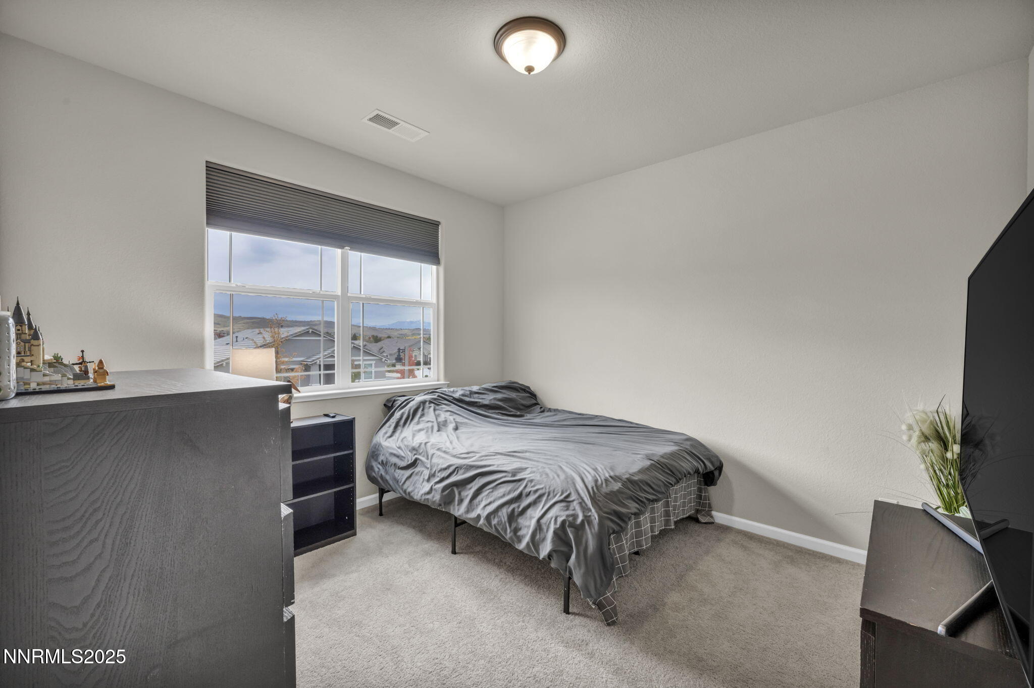 Sparks, Nevada 89436, United States, 3 Bedrooms Bedrooms, ,3 BathroomsBathrooms,Residential,Active,233963