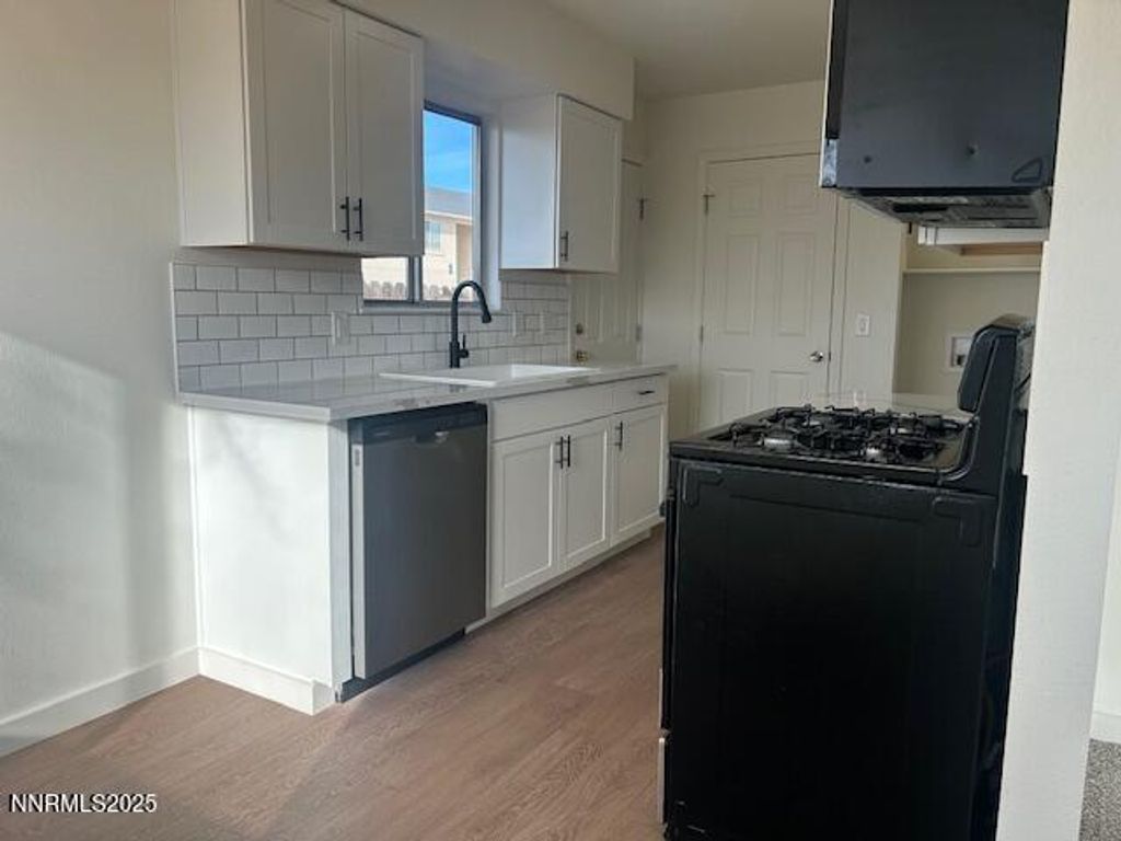 Photo of 943 E Front Street, Fallon, NV 89406 (MLS # 250059194)
