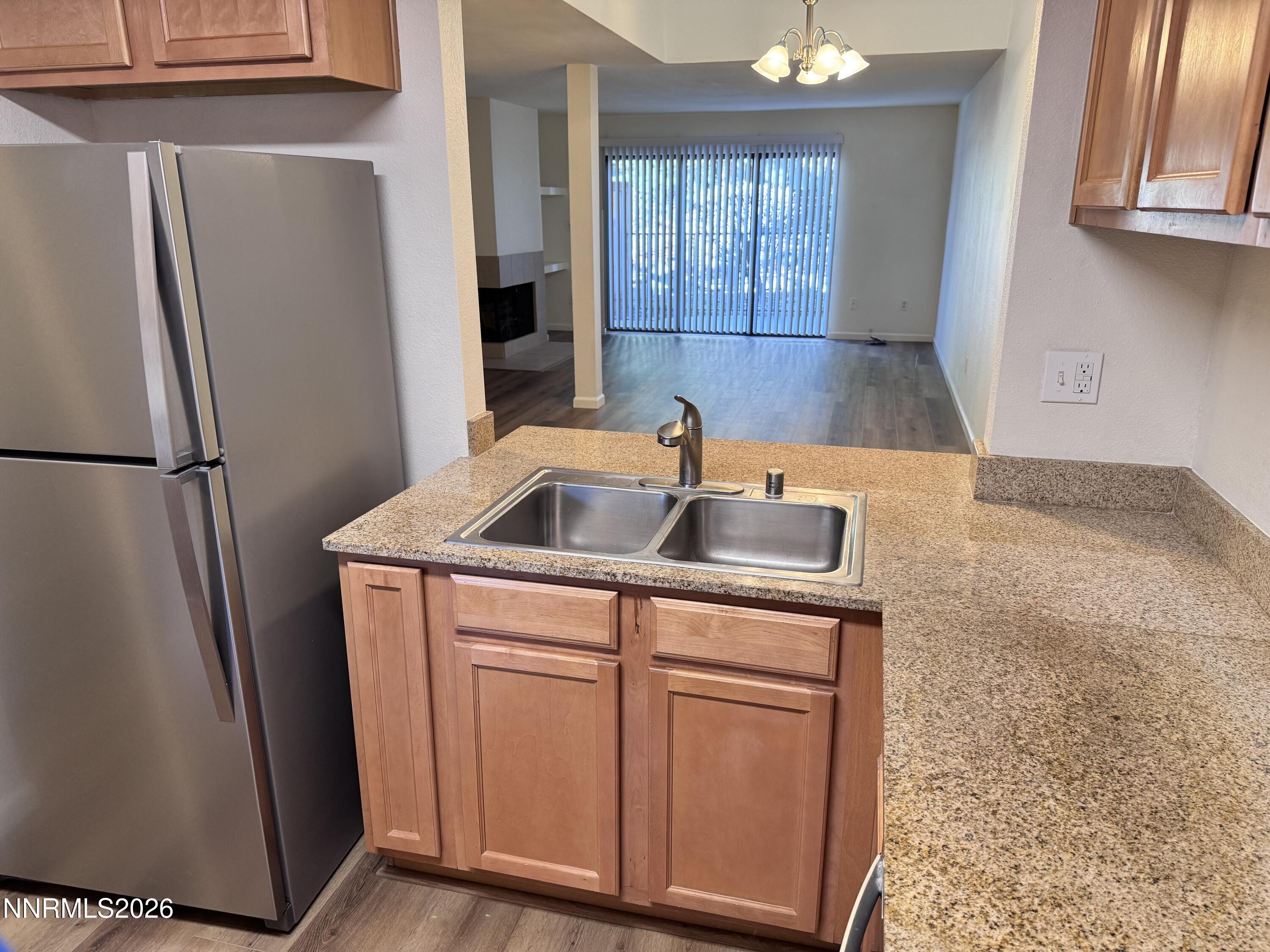 Kitchedn pass thru living room